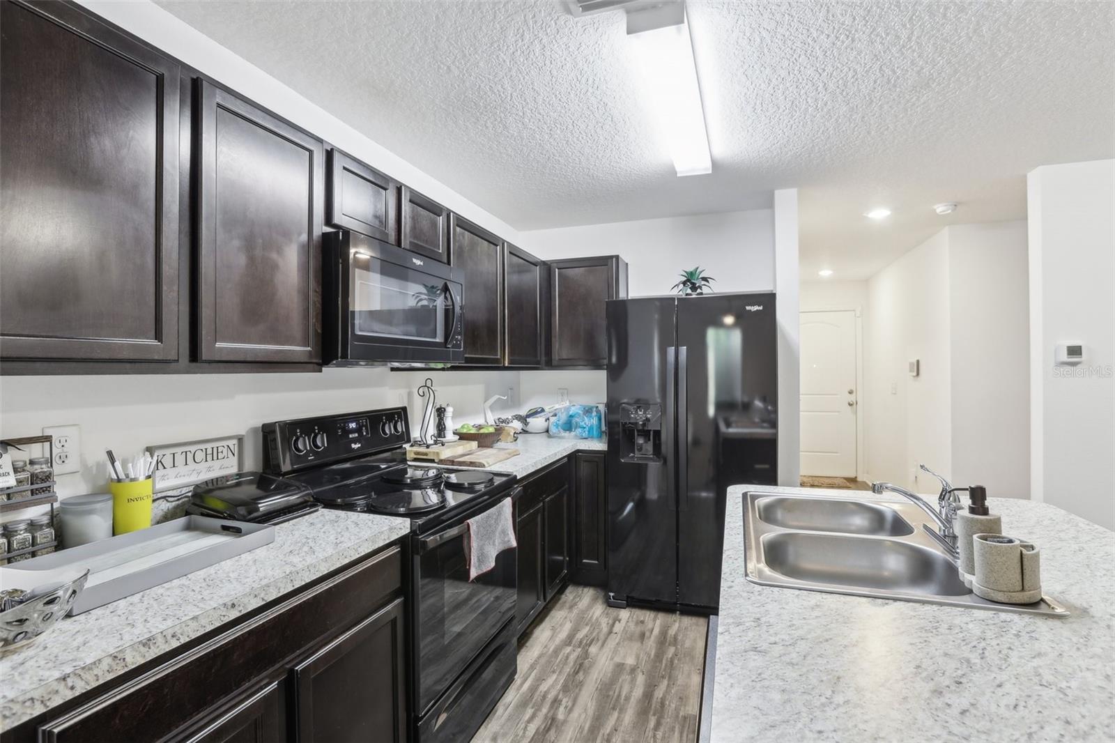26377 Bertram Rd Property Photo 12