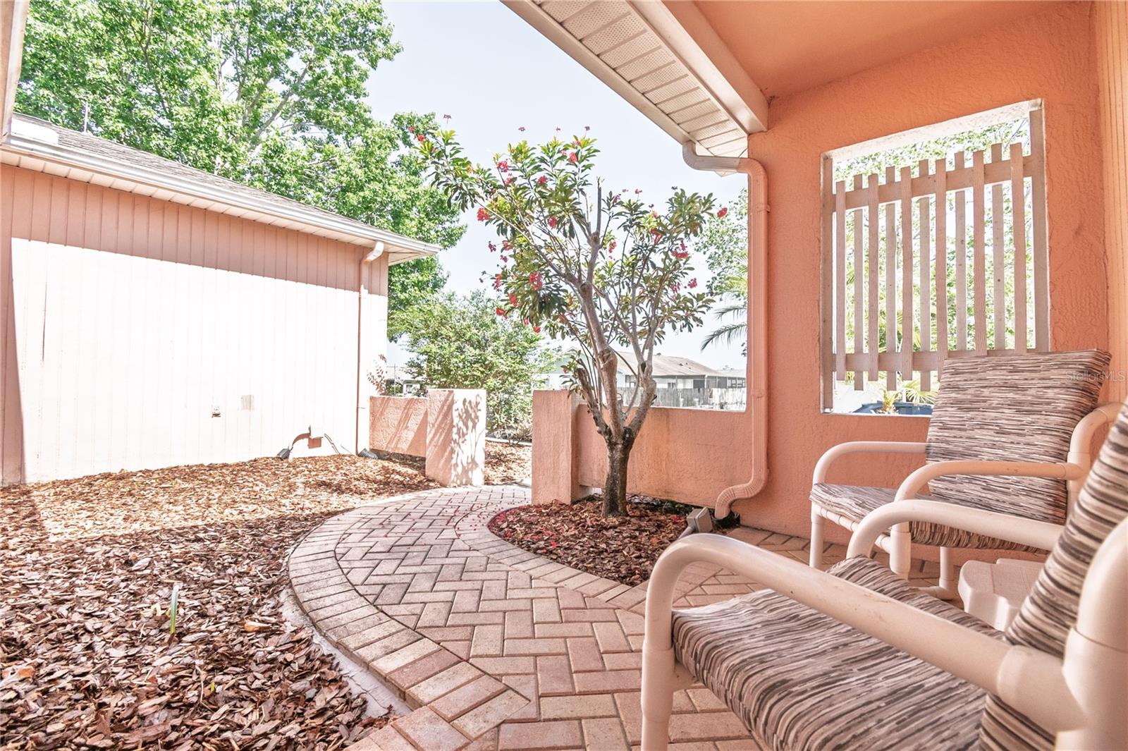 7812 Turnbridge Dr Property Photo 3