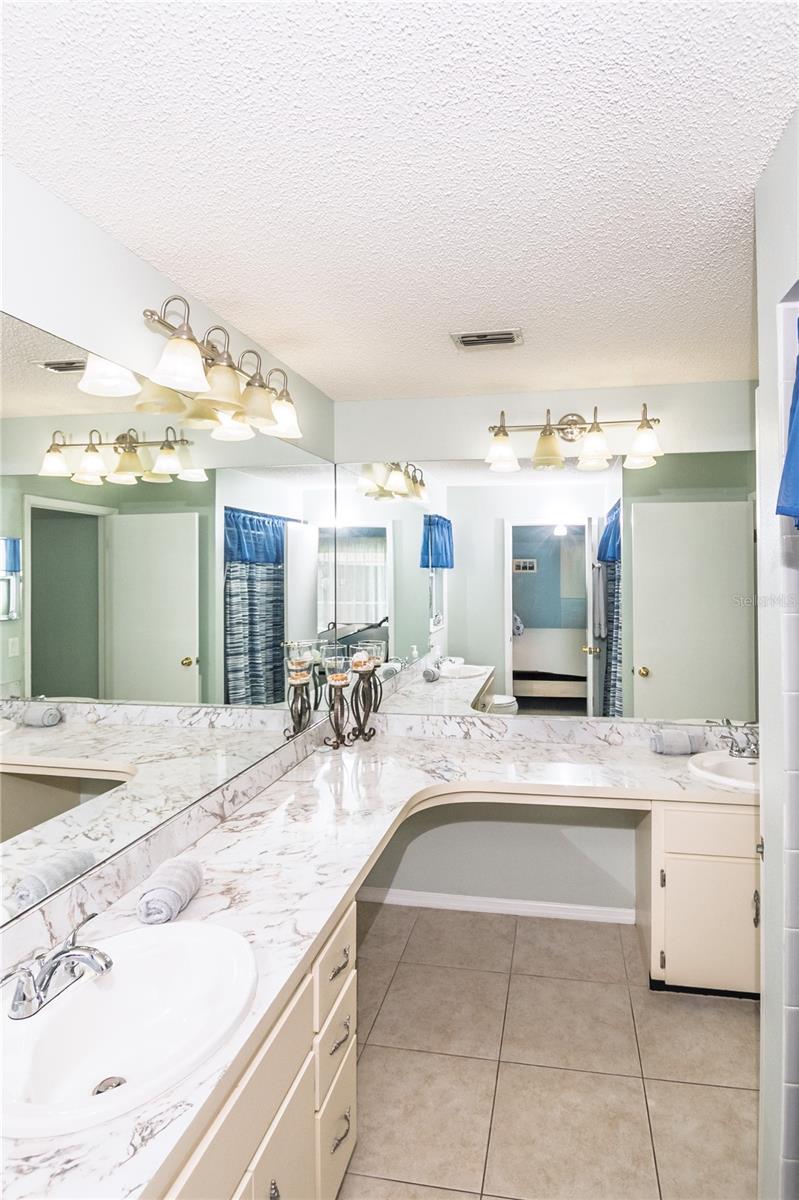 7812 Turnbridge Dr Property Photo 28