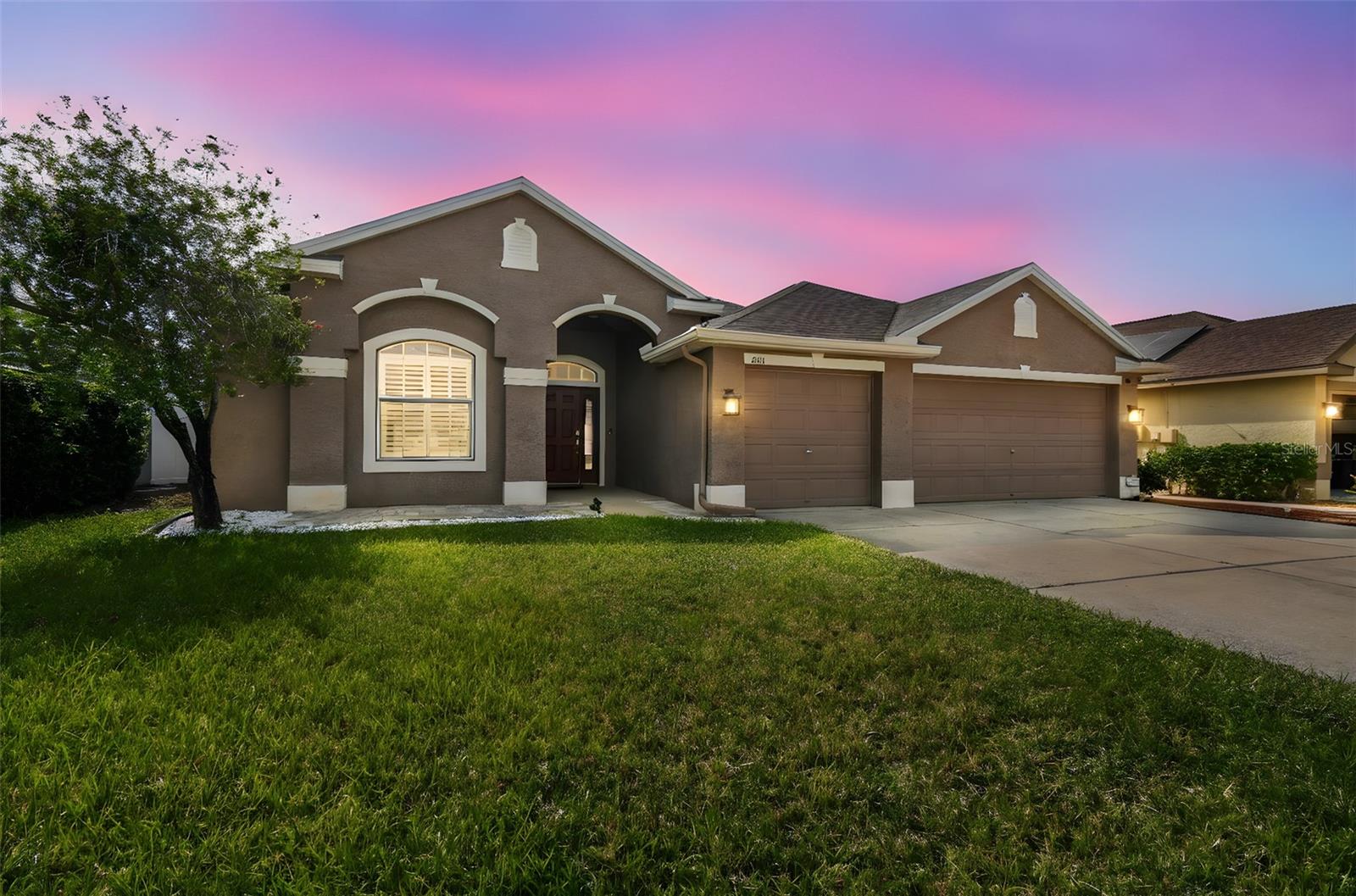 2611 Eagle Crest Ct Property Photo