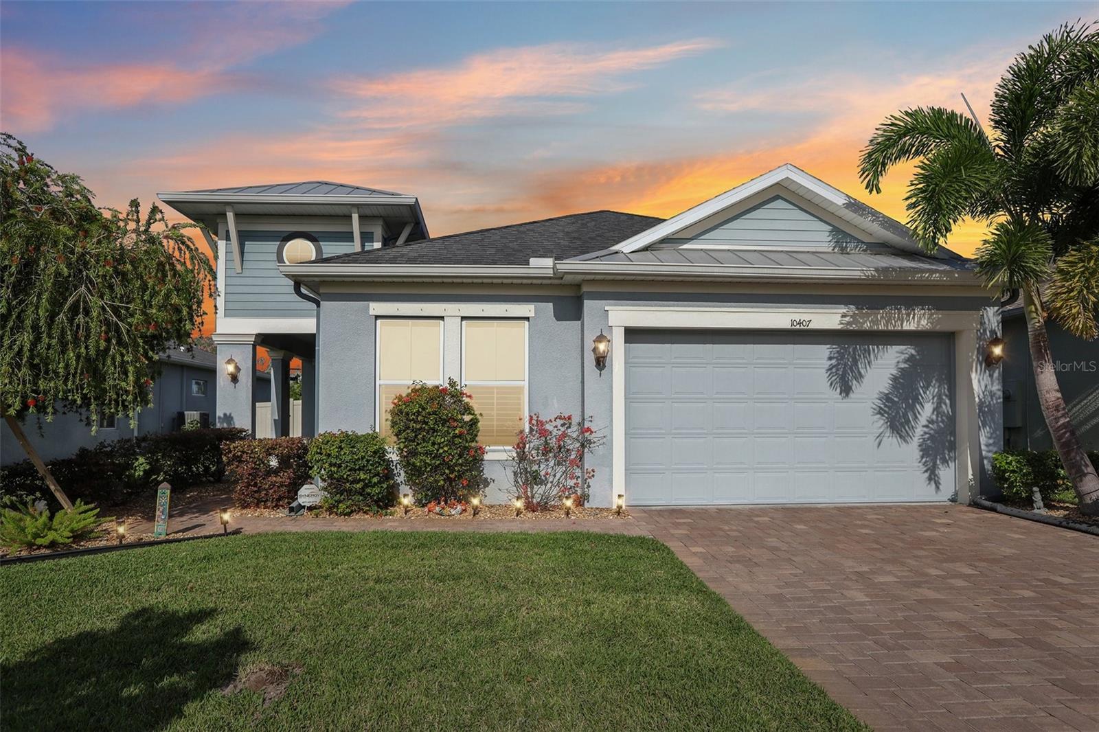 10407 Alcon Blue Dr Property Photo