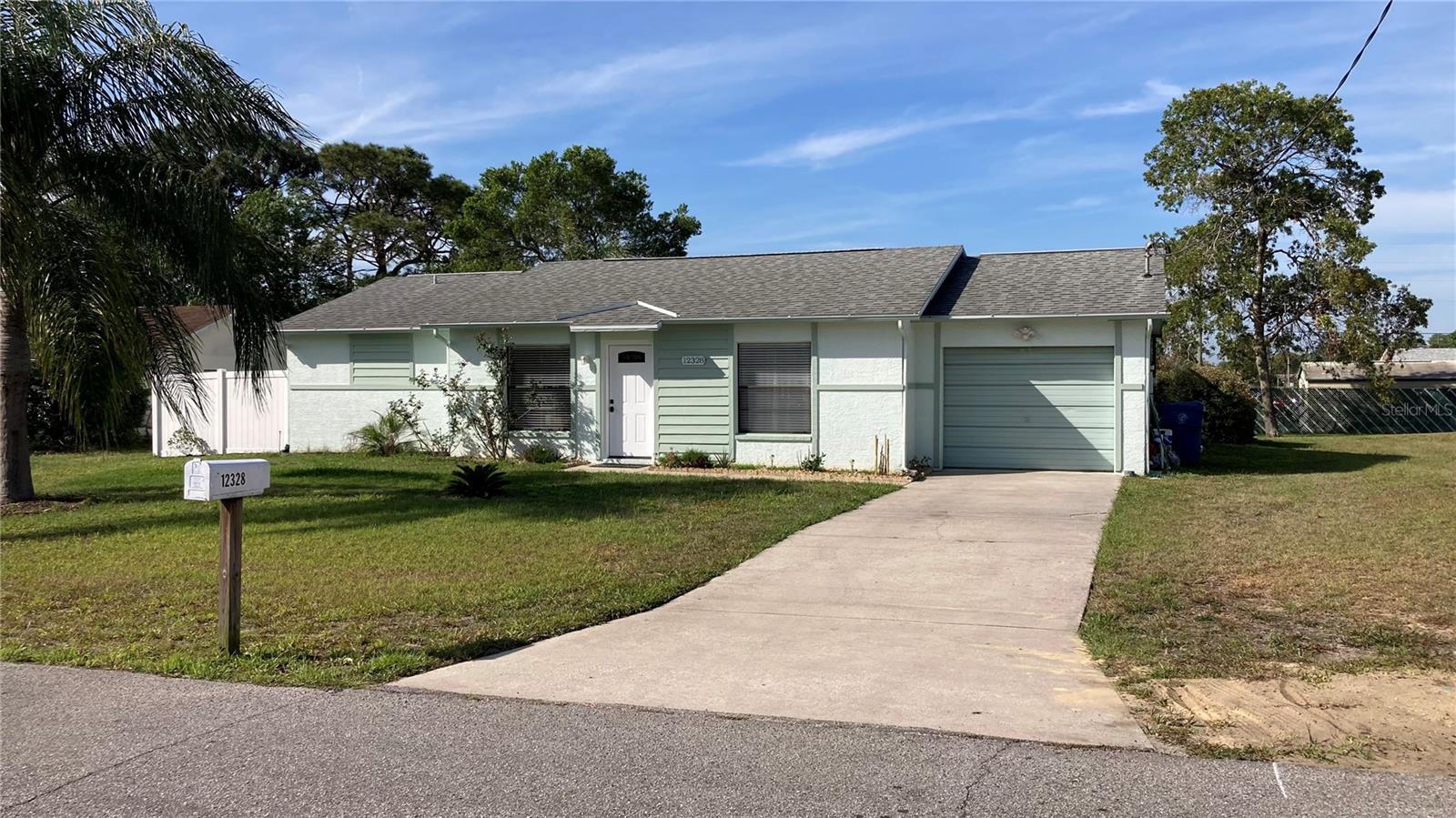 12328 Shafton Rd Property Photo