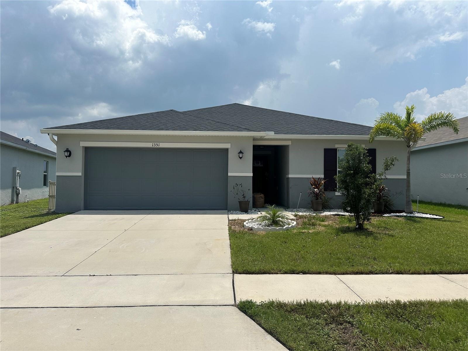 1351 Pompay Dr Property Photo