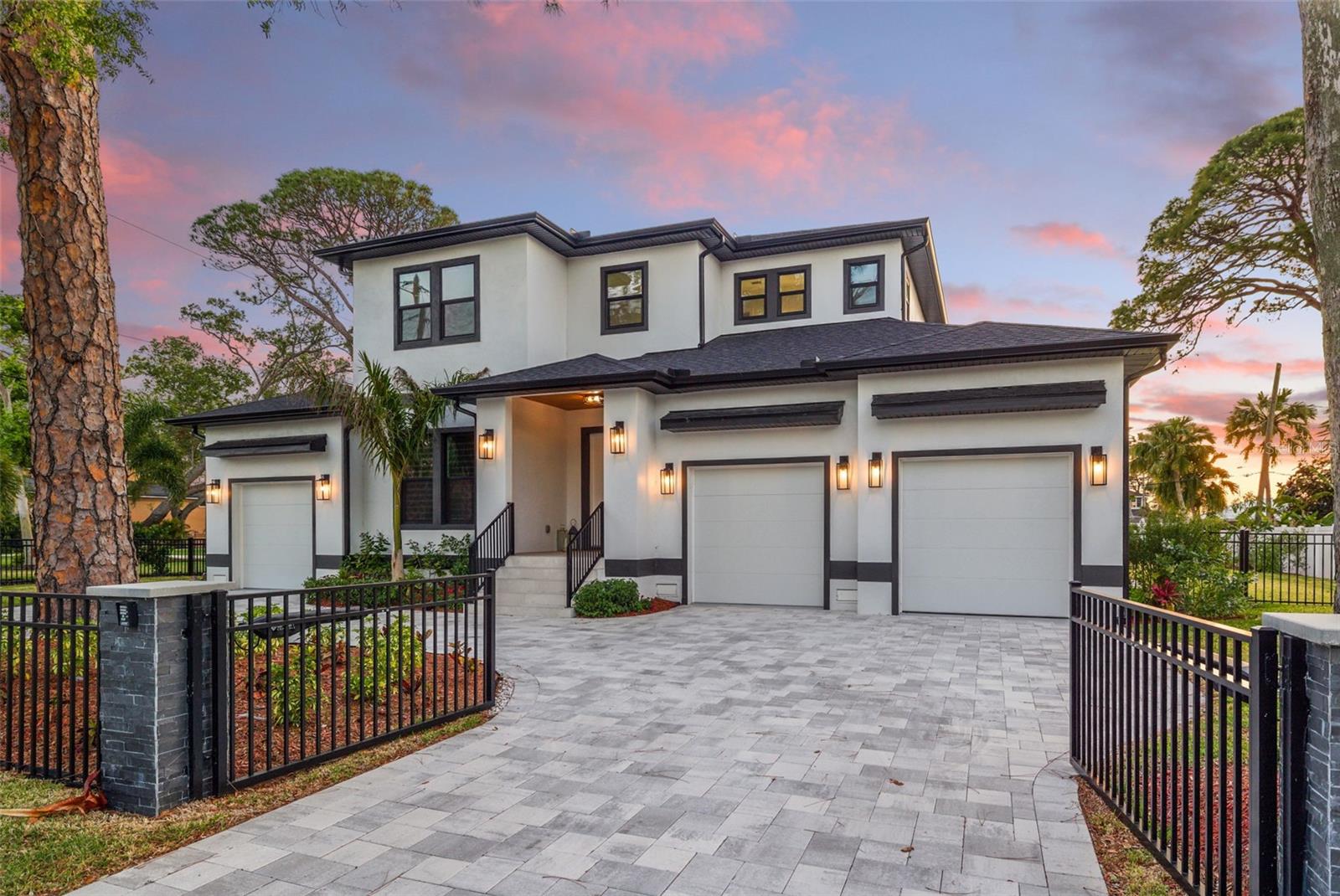 1542 Bayshore Blvd Property Photo