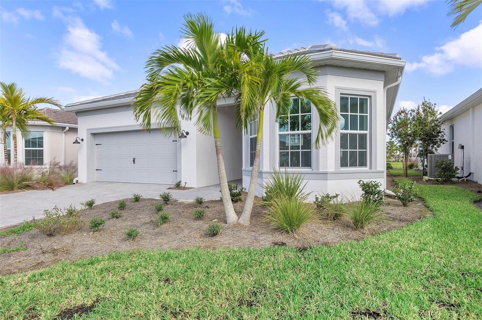 17030 Moonflower Dr Property Photo 4