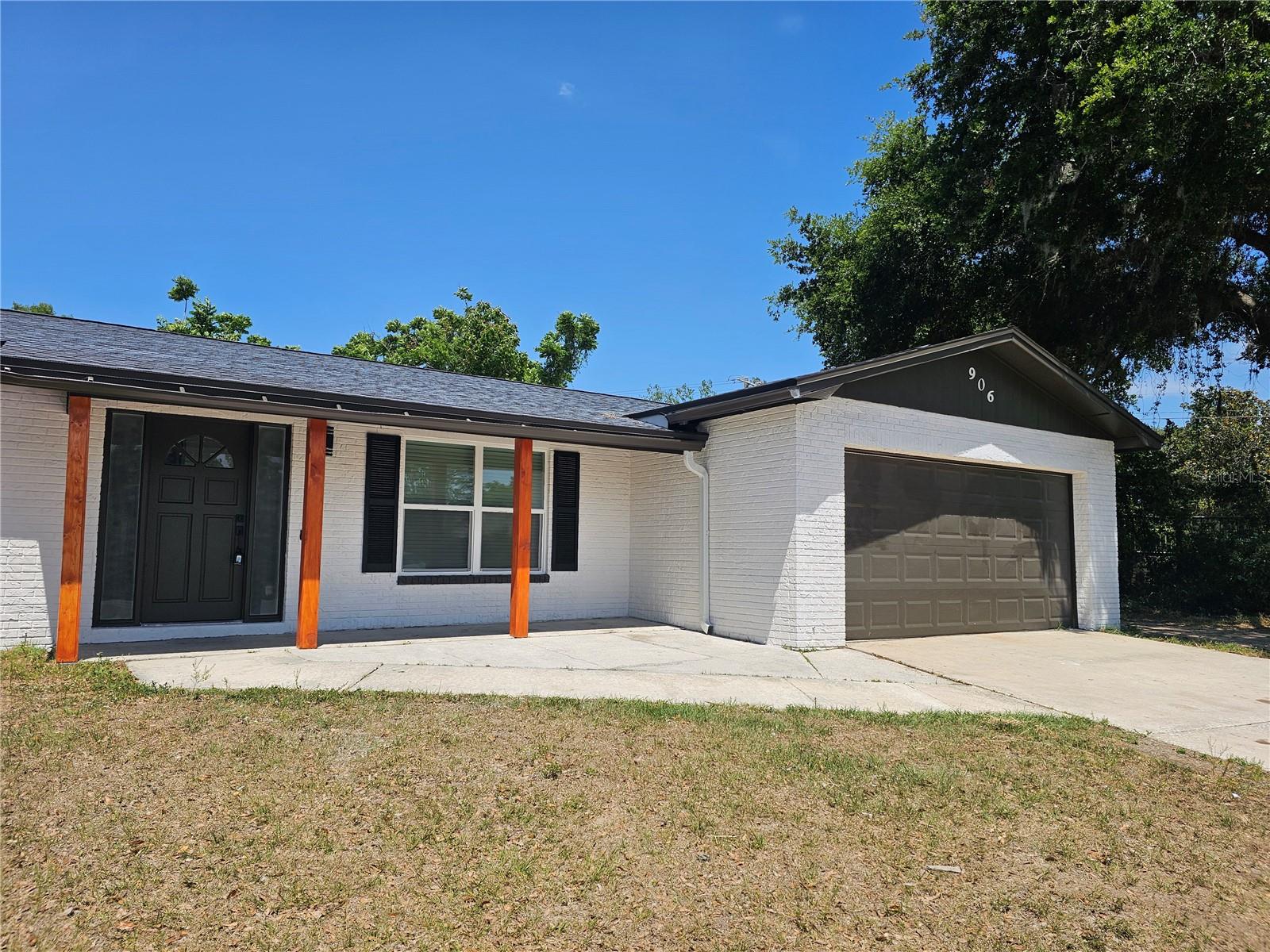 906 Mate Pl Property Photo