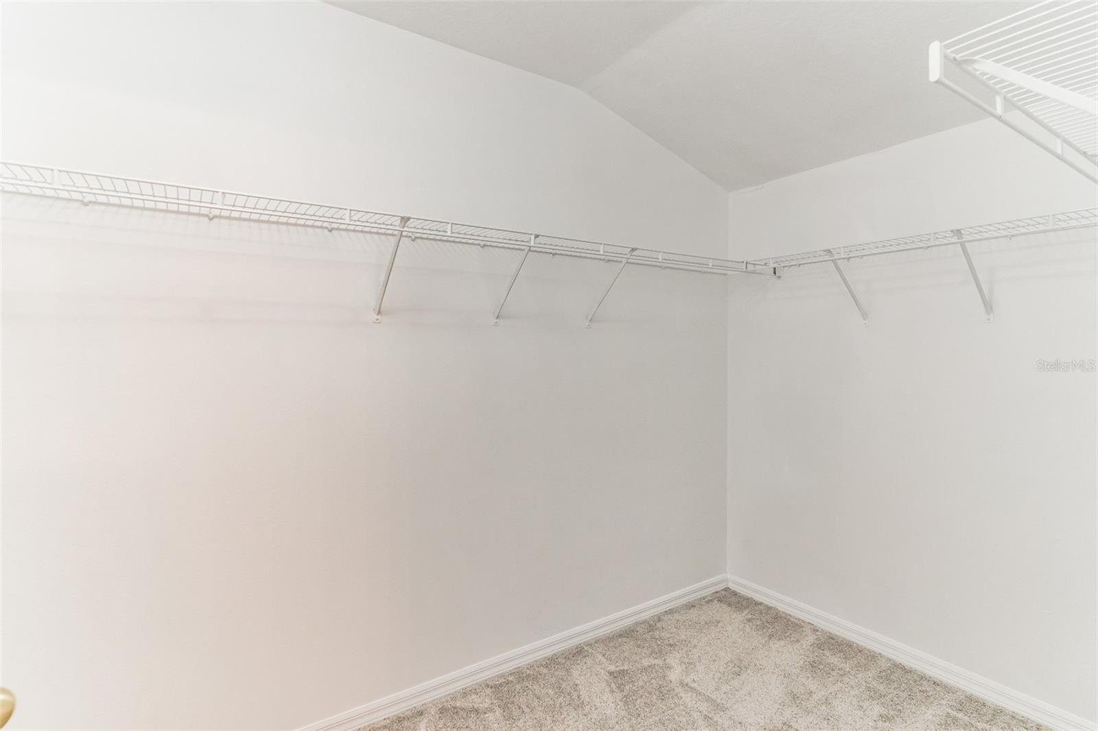 2433 Huron Cir Property Photo 23