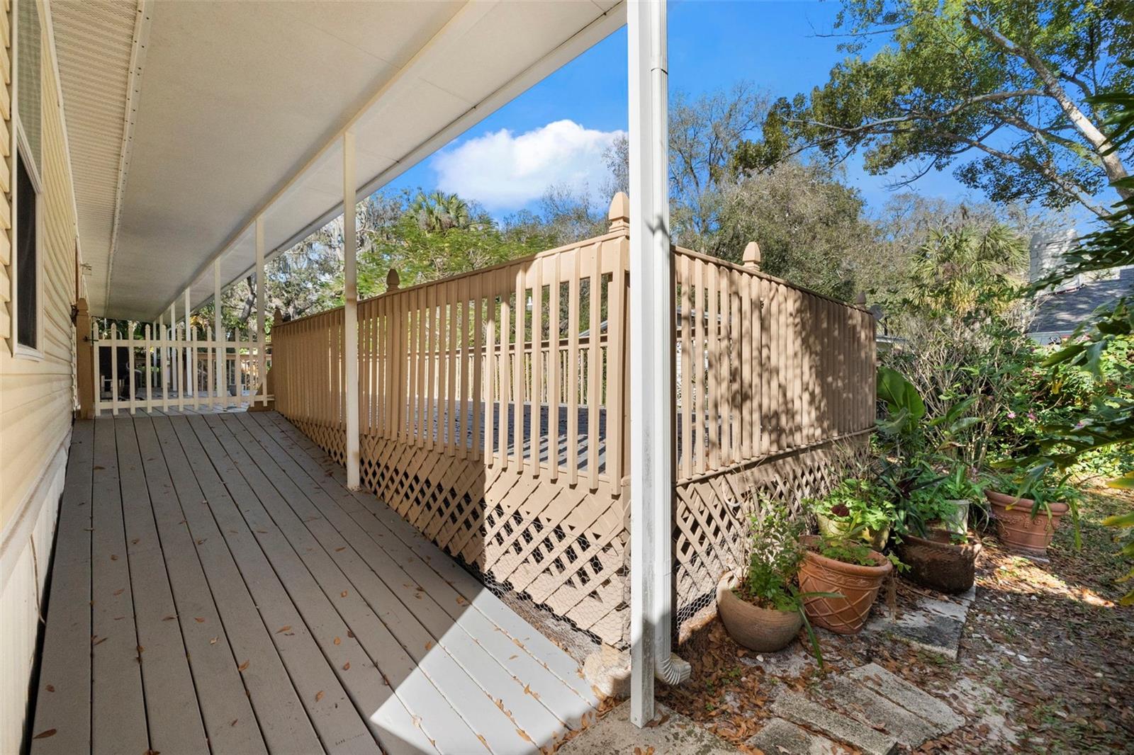 13015 Elm St Property Photo 22
