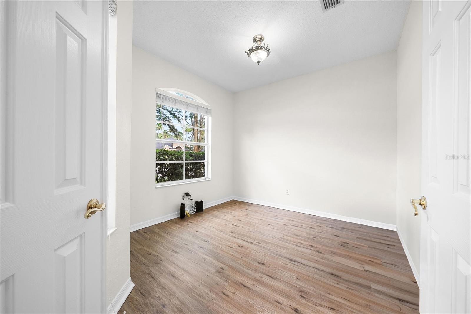 27338 Hollybrook Trl Property Photo 12