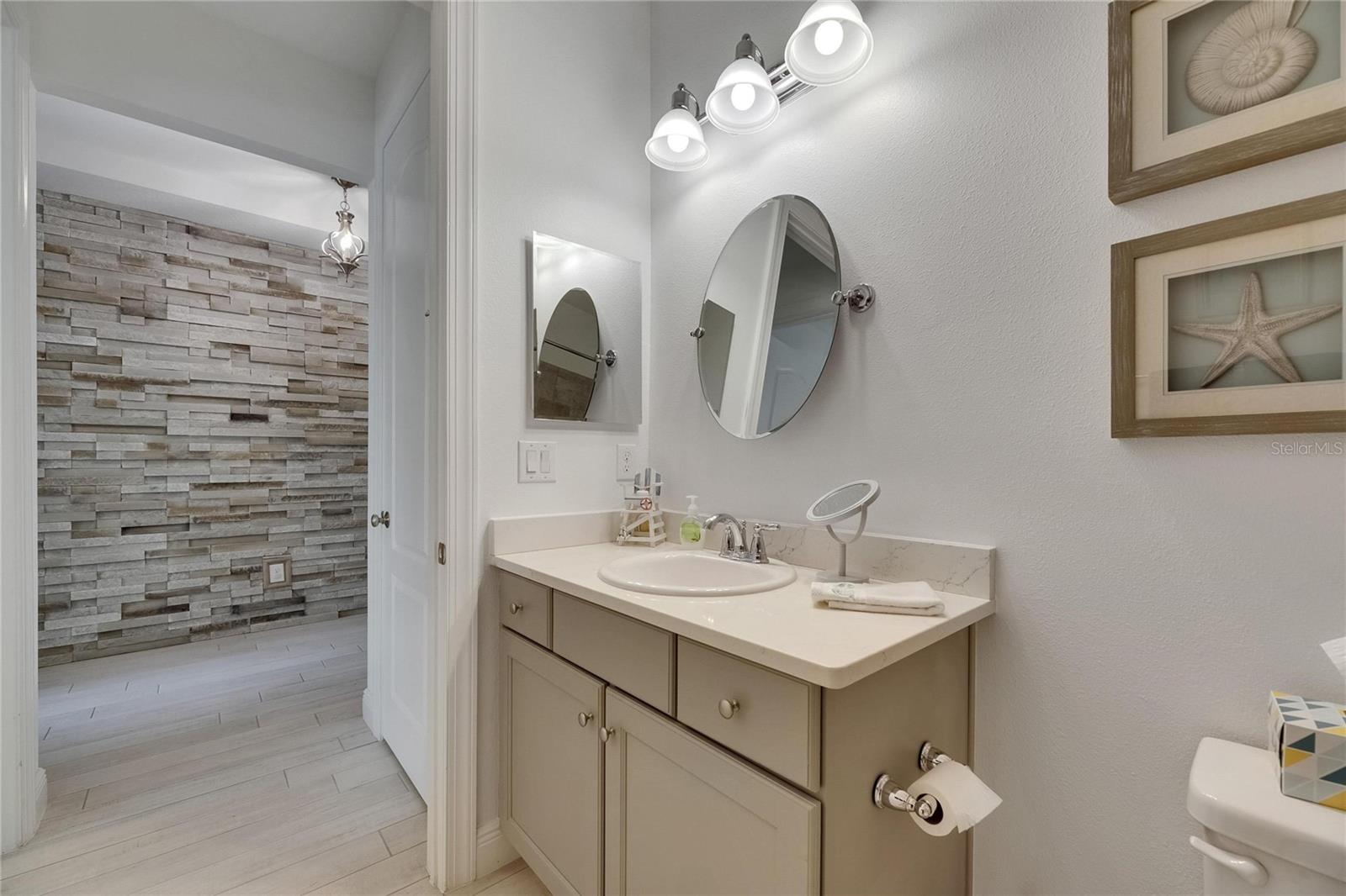 5814 Silver Sun Dr Property Photo 16