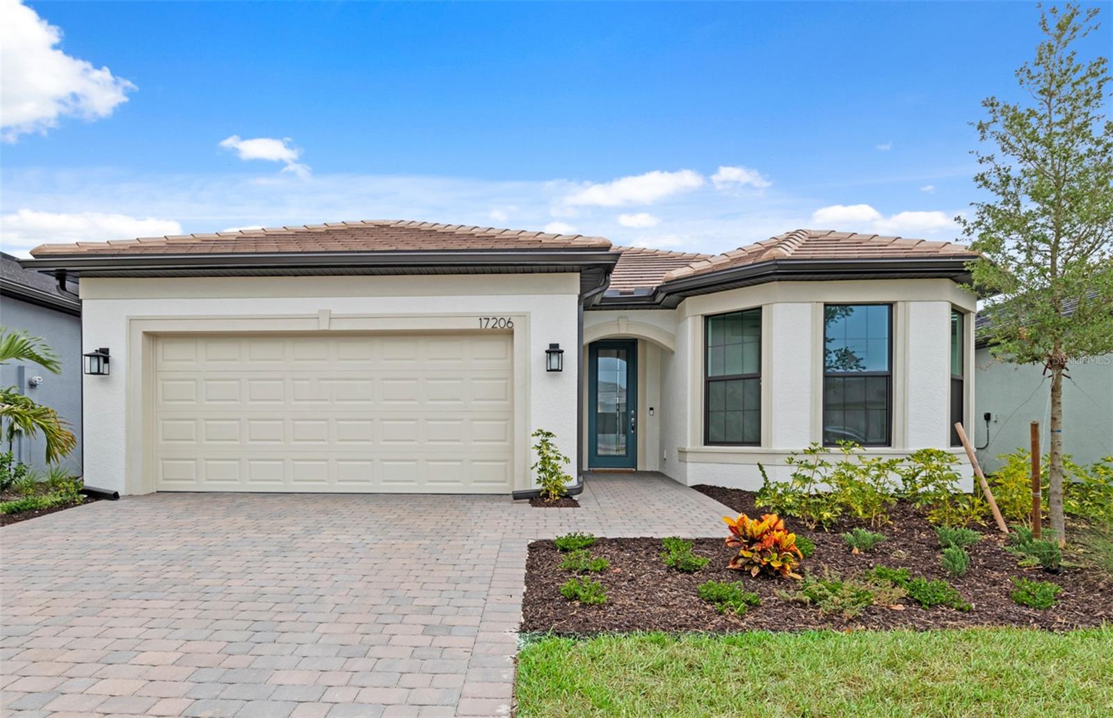 17206 Luminous Ave Property Photo 1