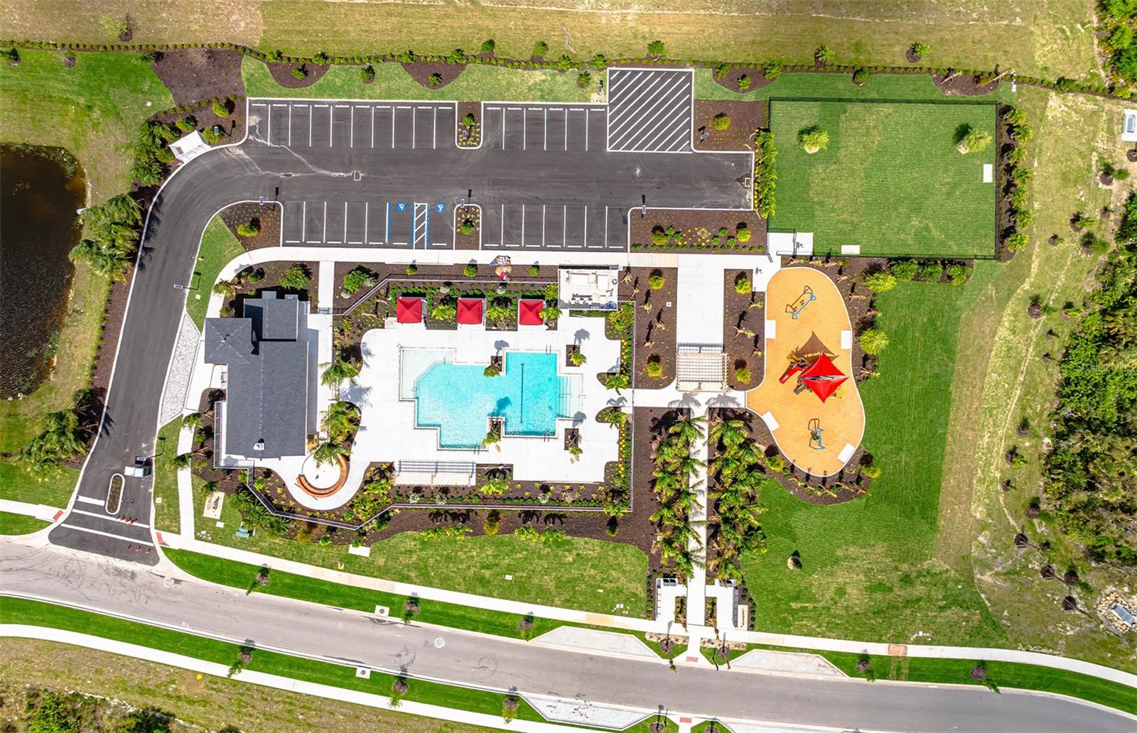 17085 Moonflower Dr Property Photo 27
