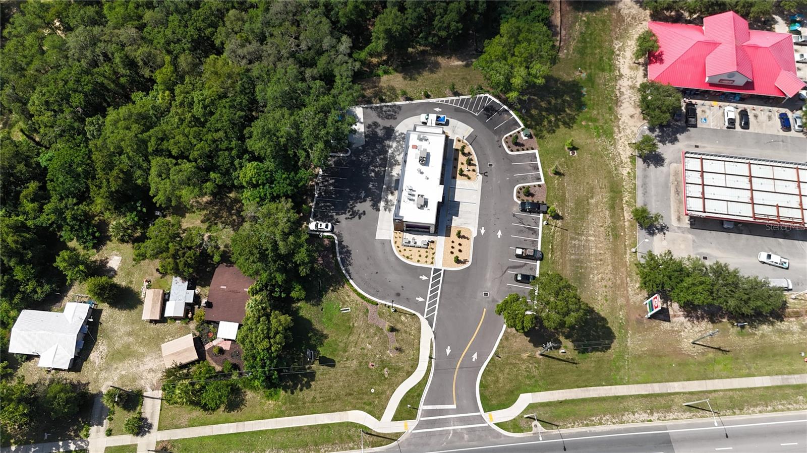 1129 State Road 20 Property Photo 4