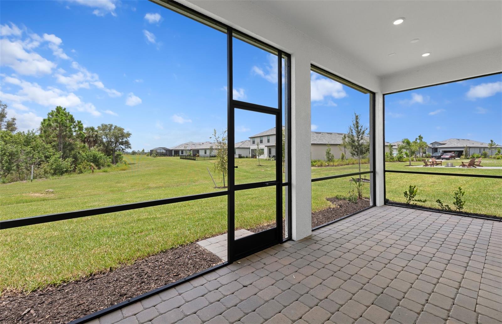 17116 Moonflower Dr Property Photo 33