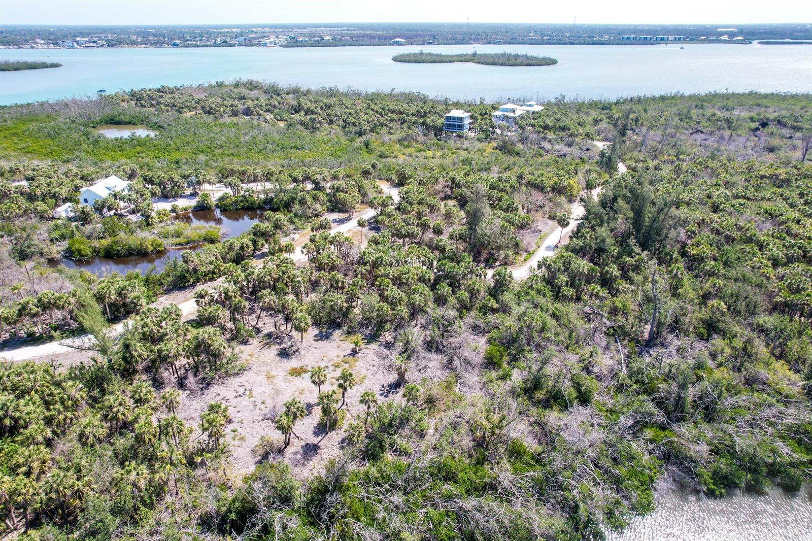 6170 Rum Cove Dr Property Photo 4
