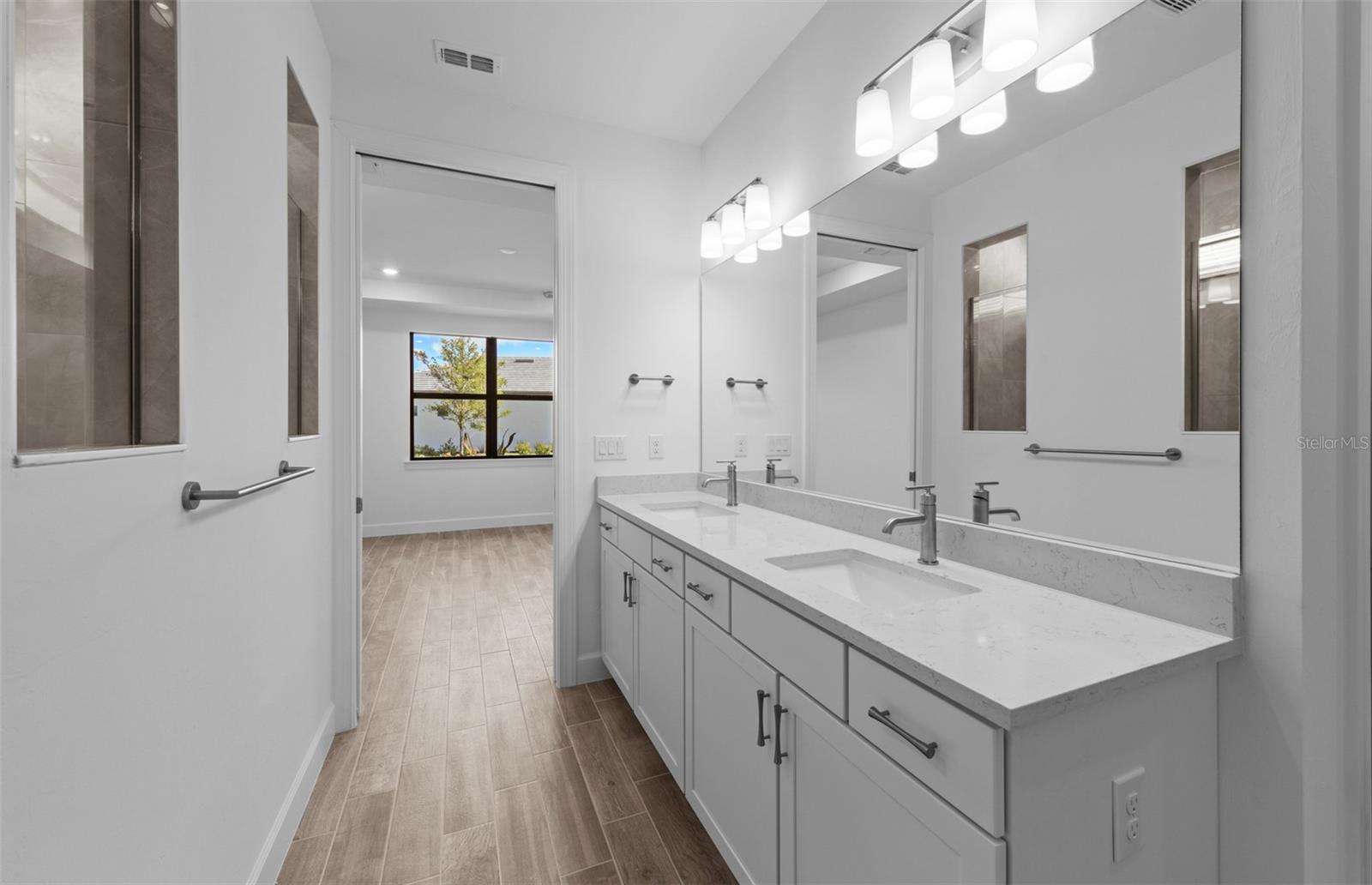 17093 Moonflower Dr Property Photo 18