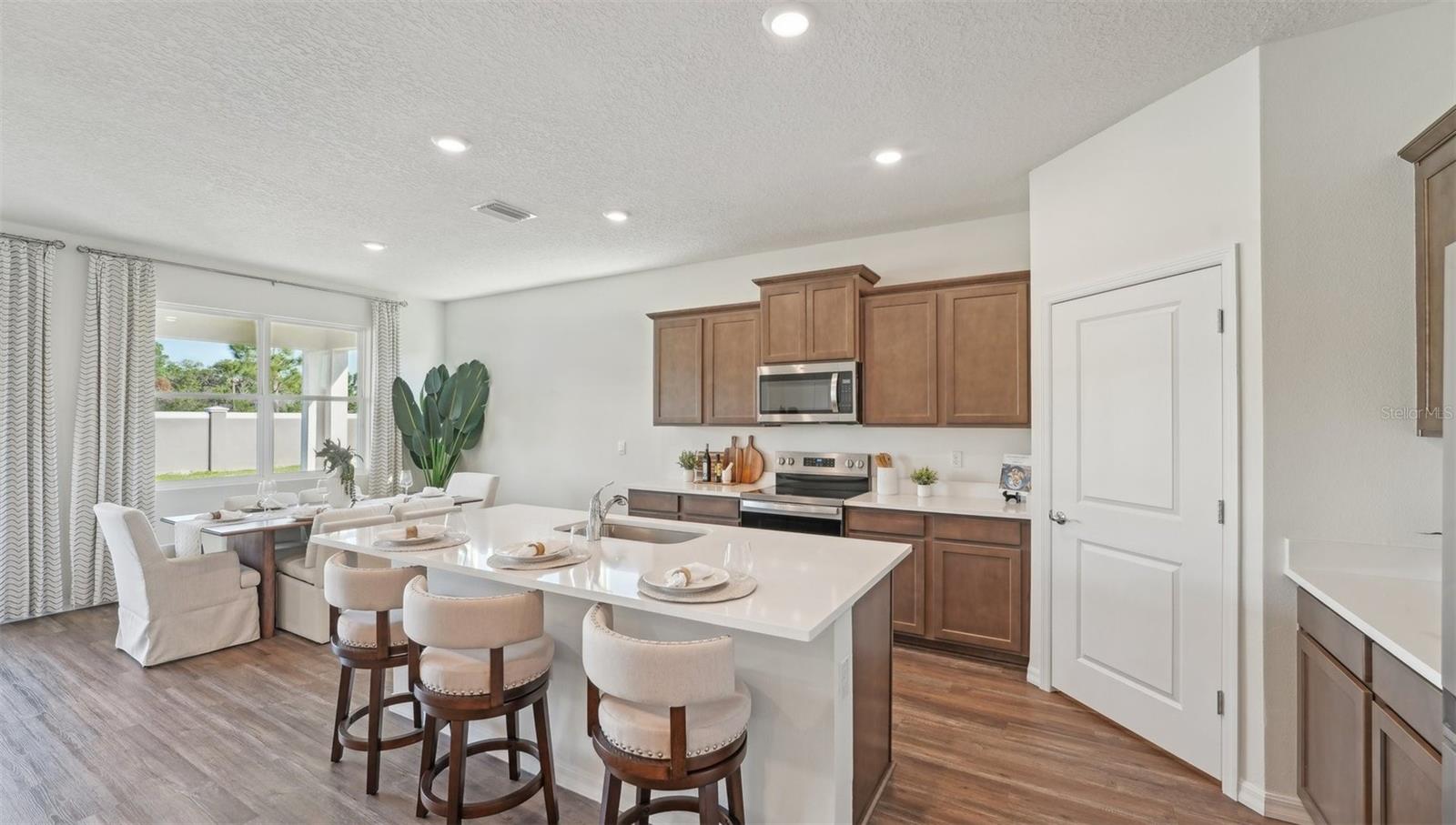 7783 Wheat Stone Dr Property Photo 16