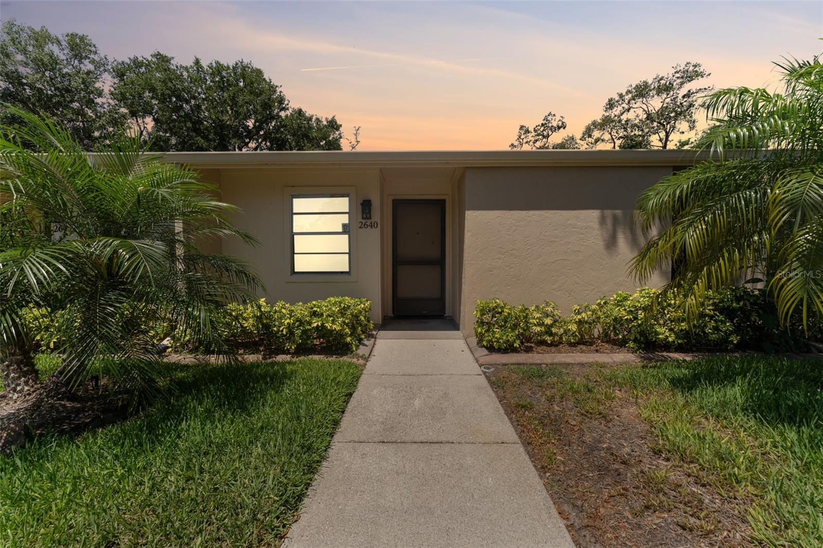2640 Woodgate Ln #f6 Property Photo 2