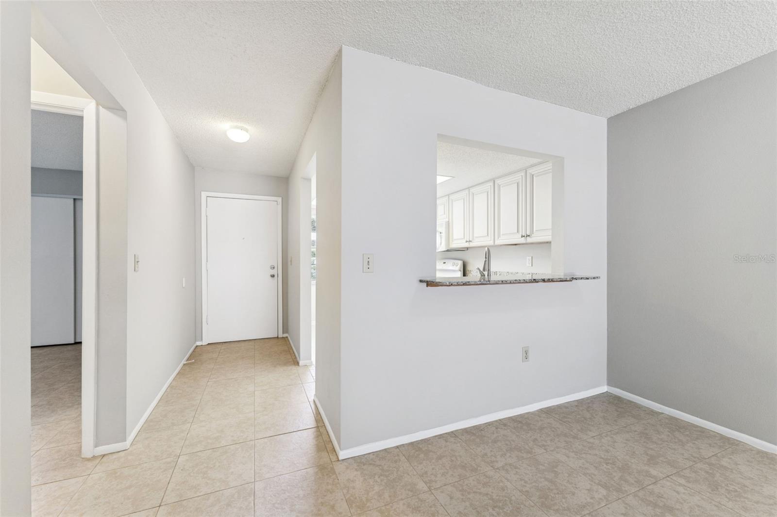 2640 Woodgate Ln #f6 Property Photo 10