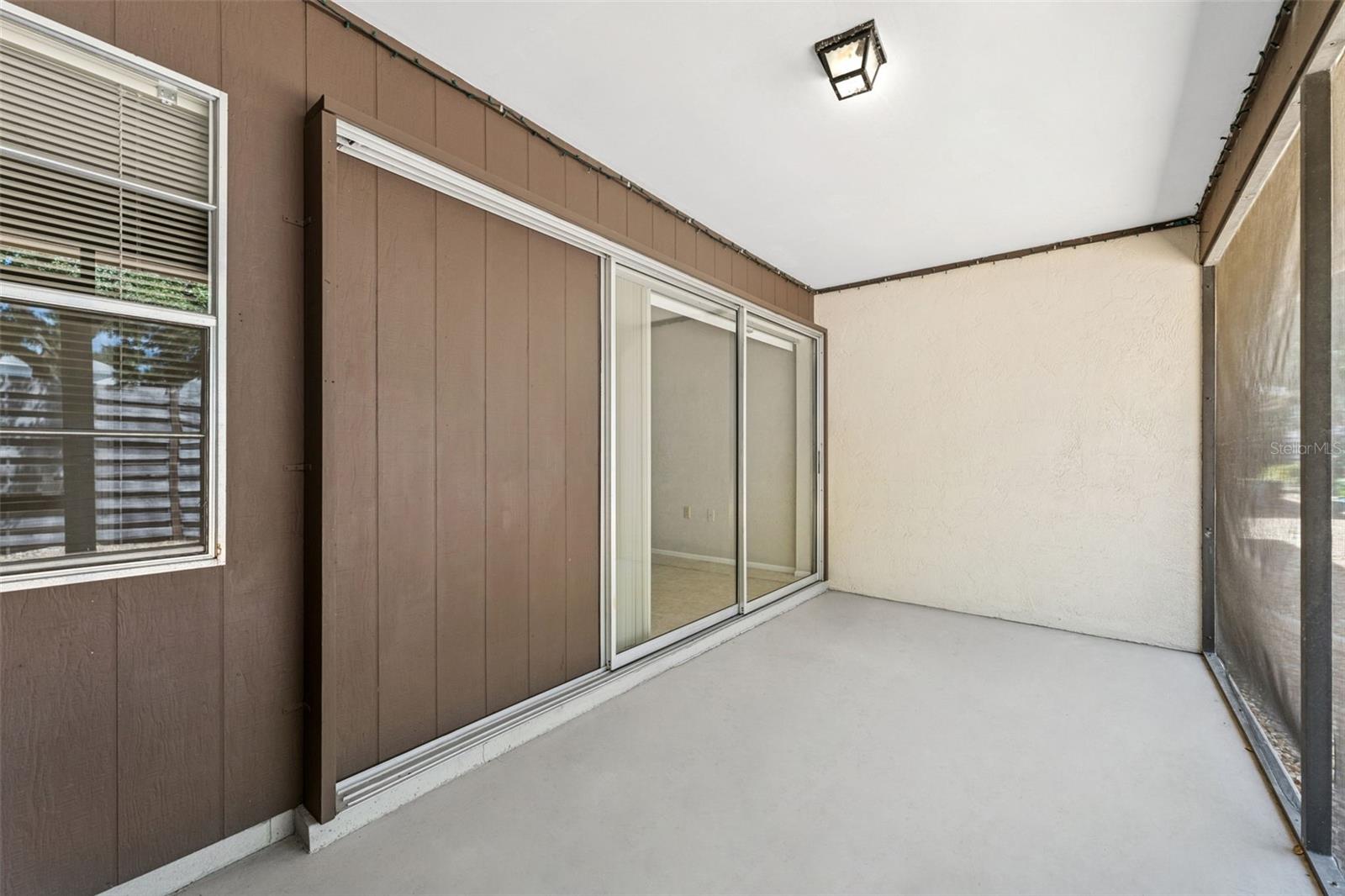 2640 Woodgate Ln #f6 Property Photo 22