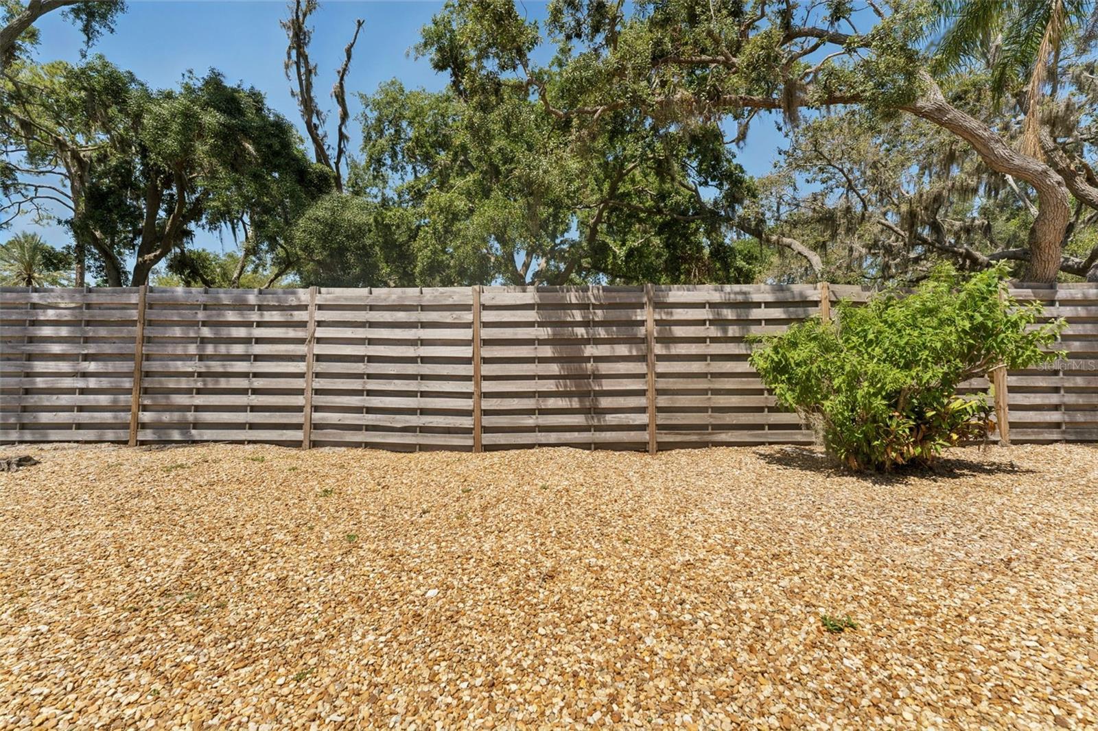 2640 Woodgate Ln #f6 Property Photo 24
