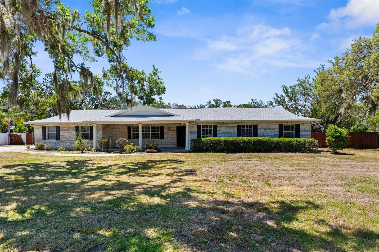 11205 Tralee Dr Property Photo