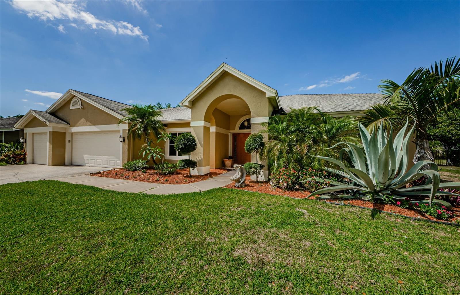 4452 BARDSDALE DR Property Photo 1