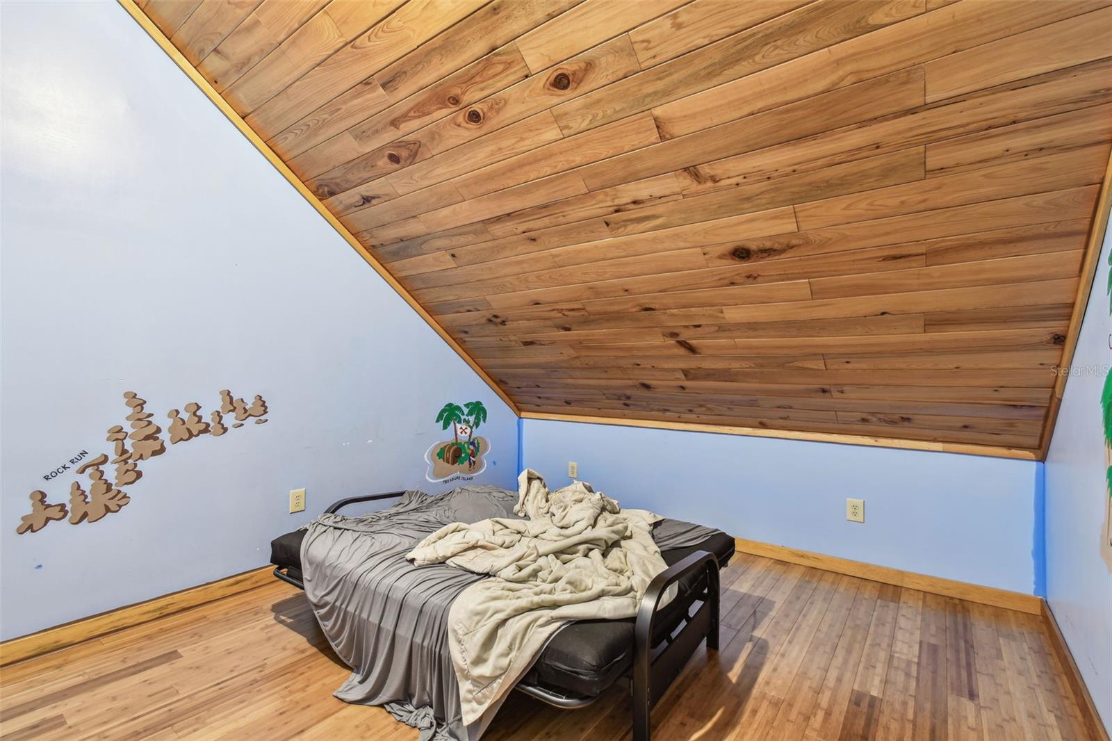 19708 Bower Rd Property Photo 44