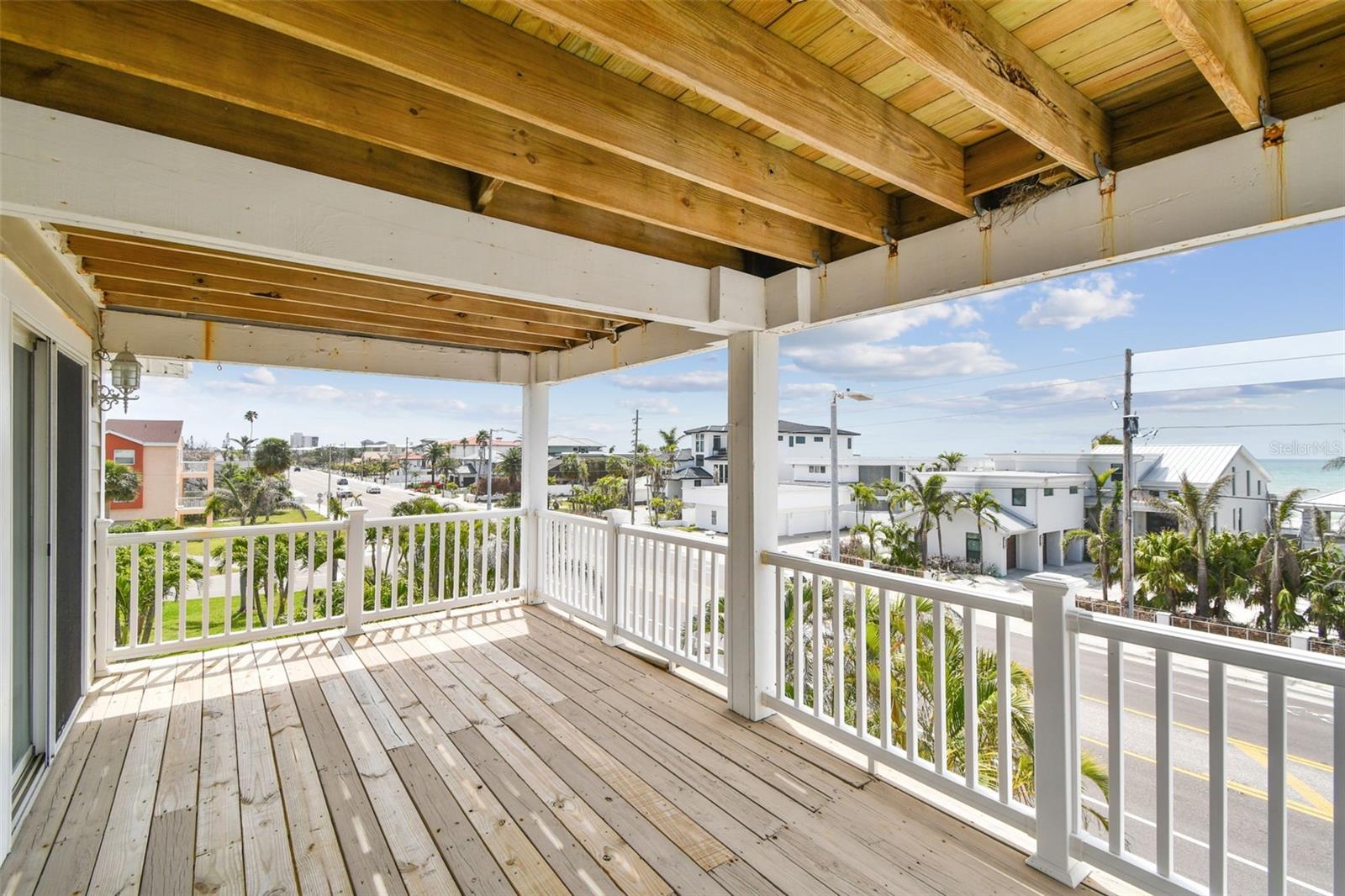 16033 Gulf Blvd Property Photo 57