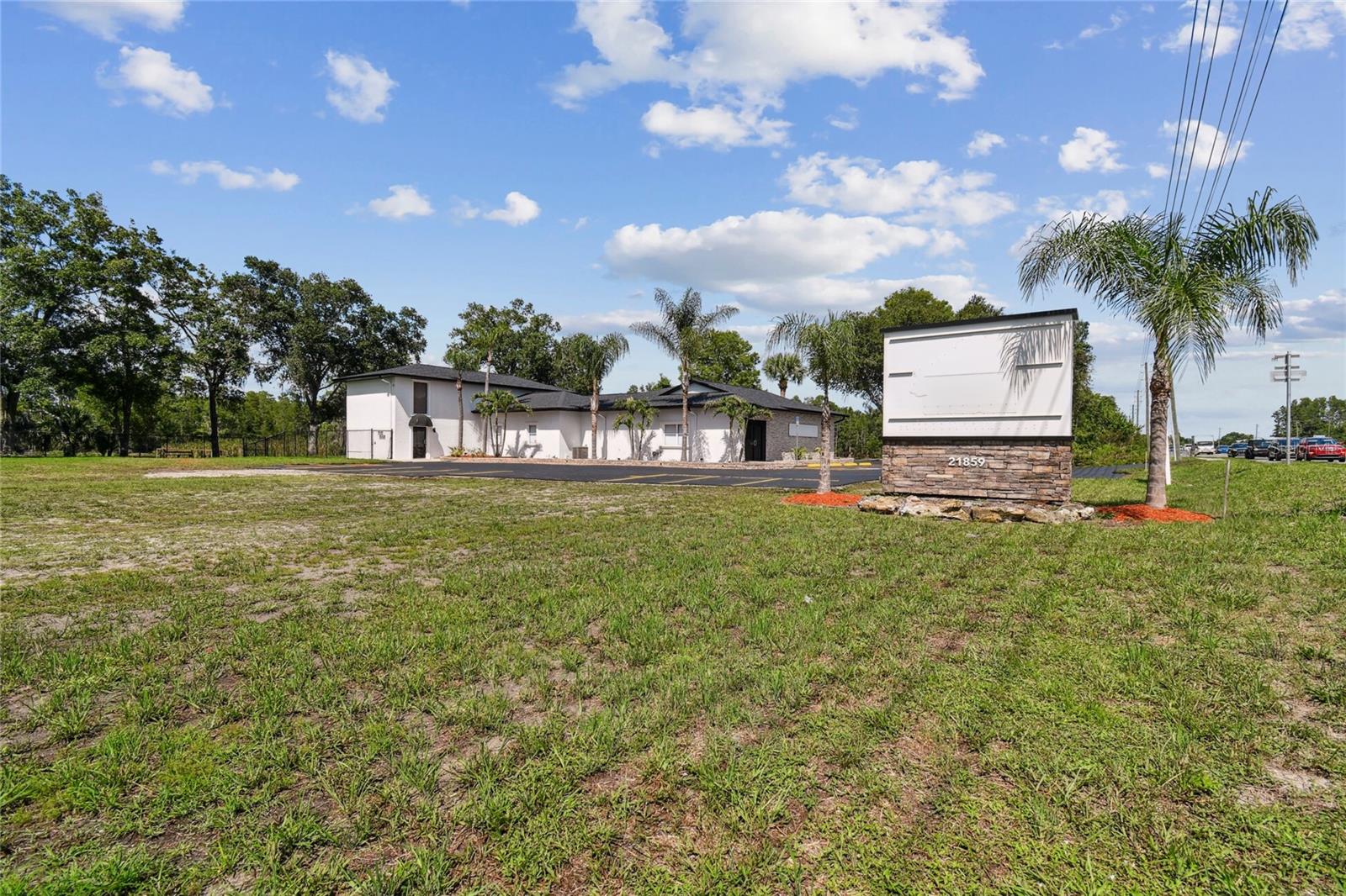 21859 State Road 54 Property Photo 11
