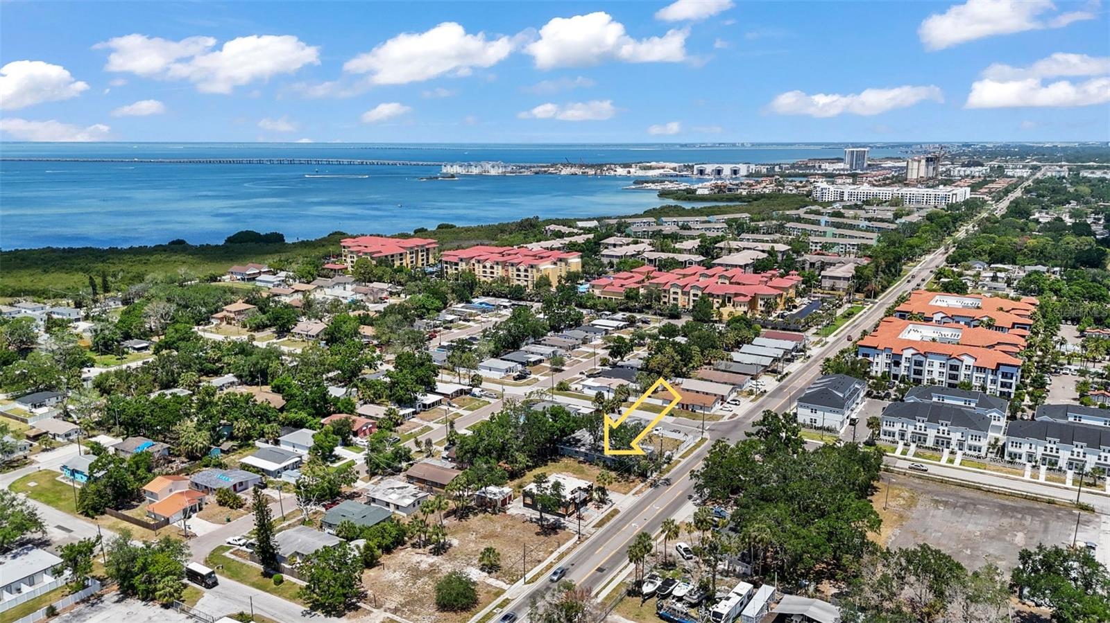 6719 S West Shore Blvd Property Photo 11