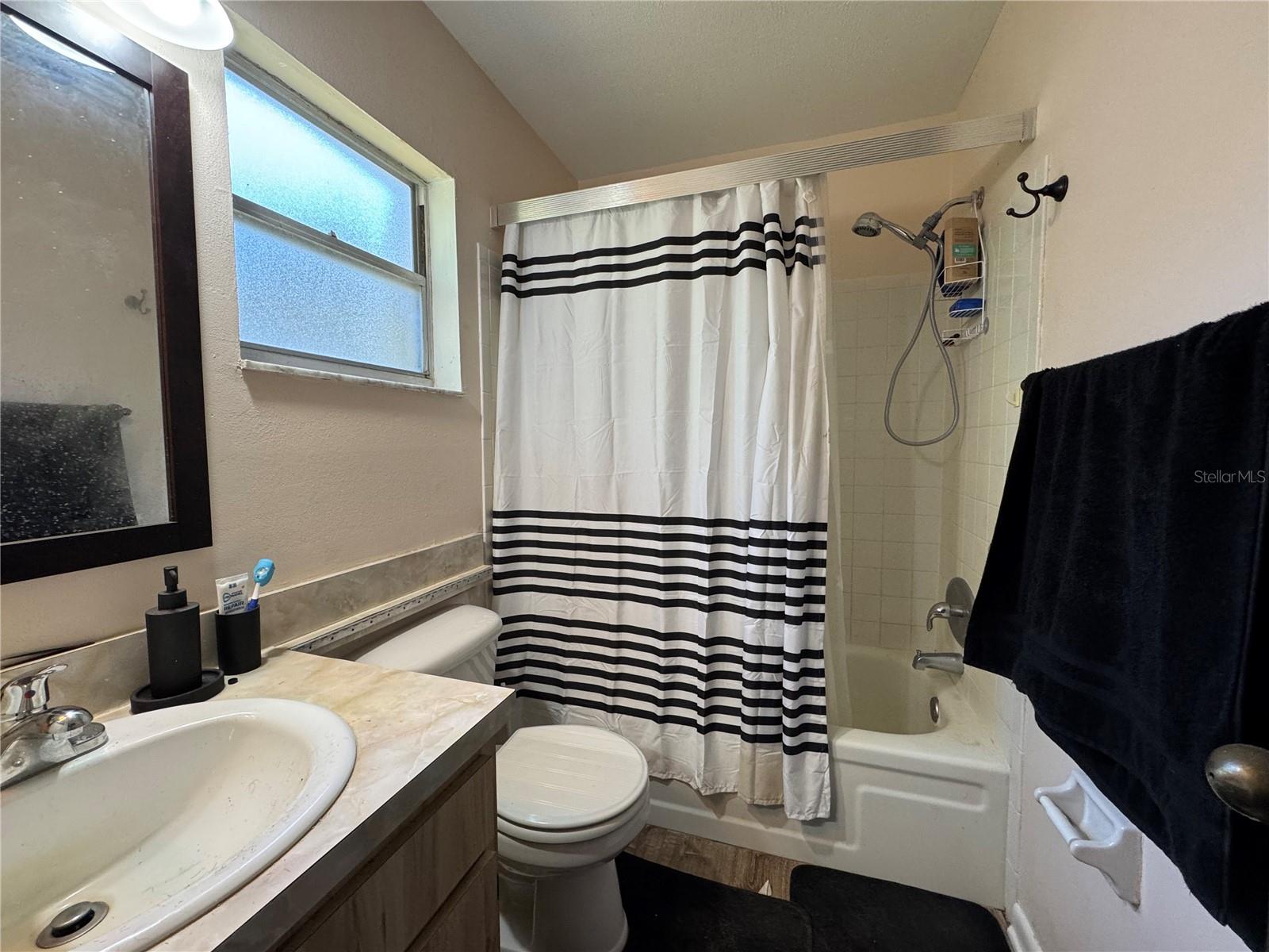 1703 N Taylor Rd Property Photo 27