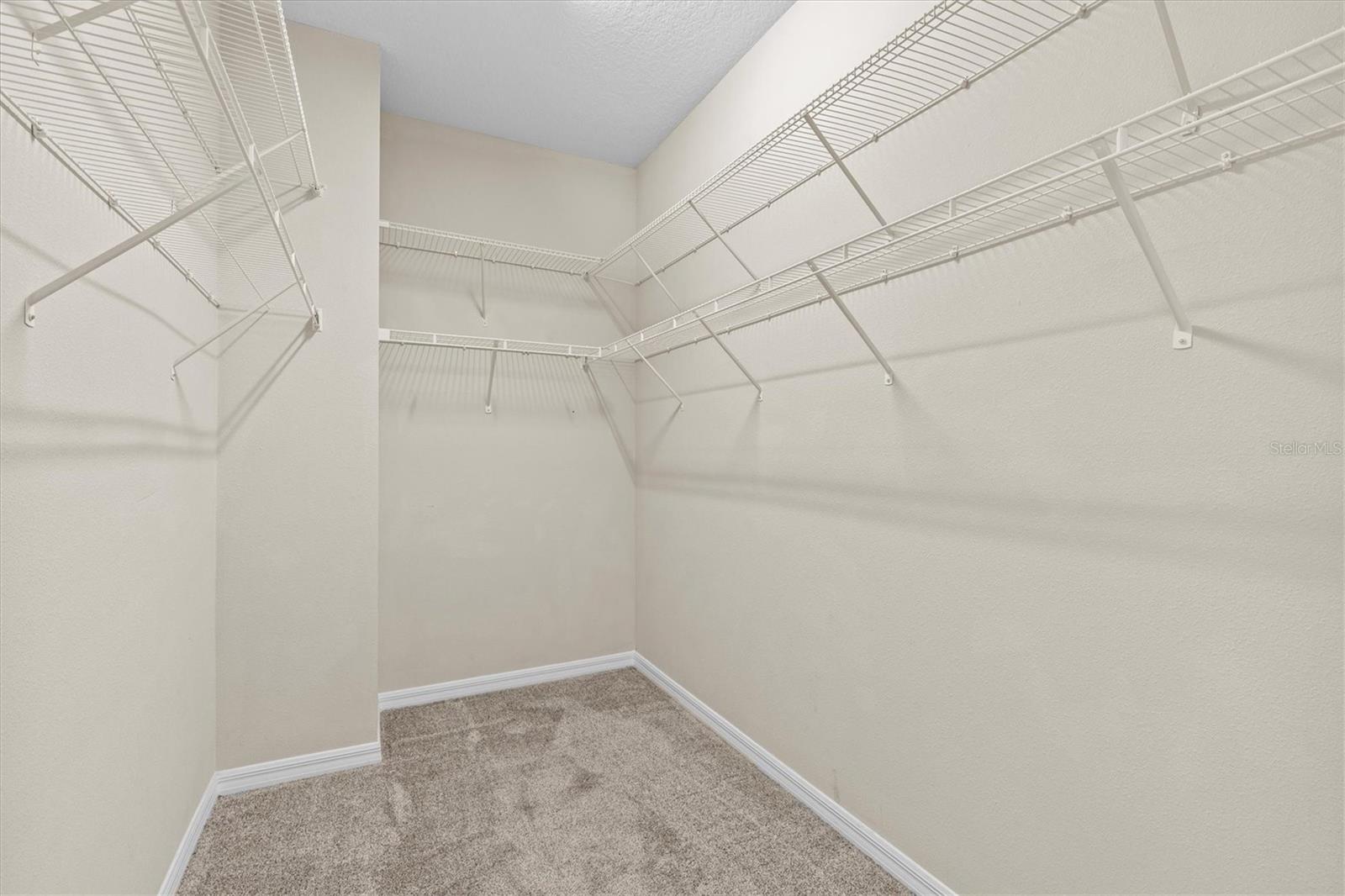 800 Callista Cay Loop Property Photo 19