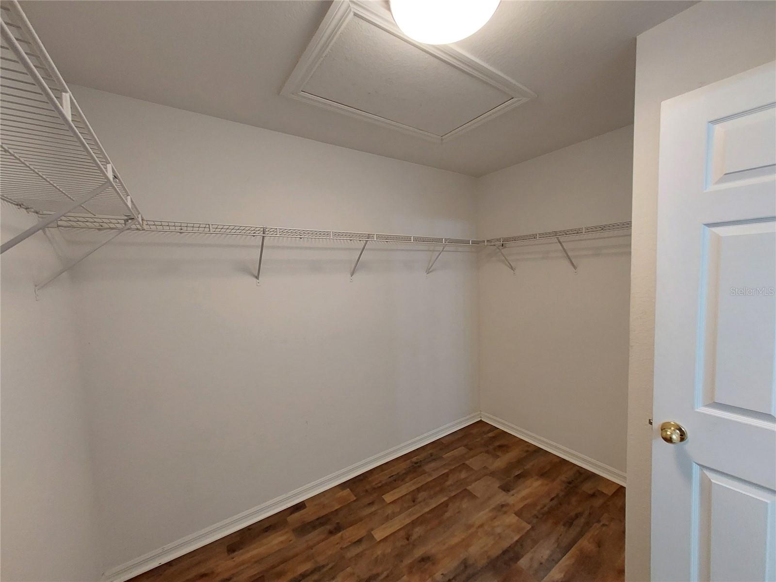 557 Windermere Dr Property Photo 17