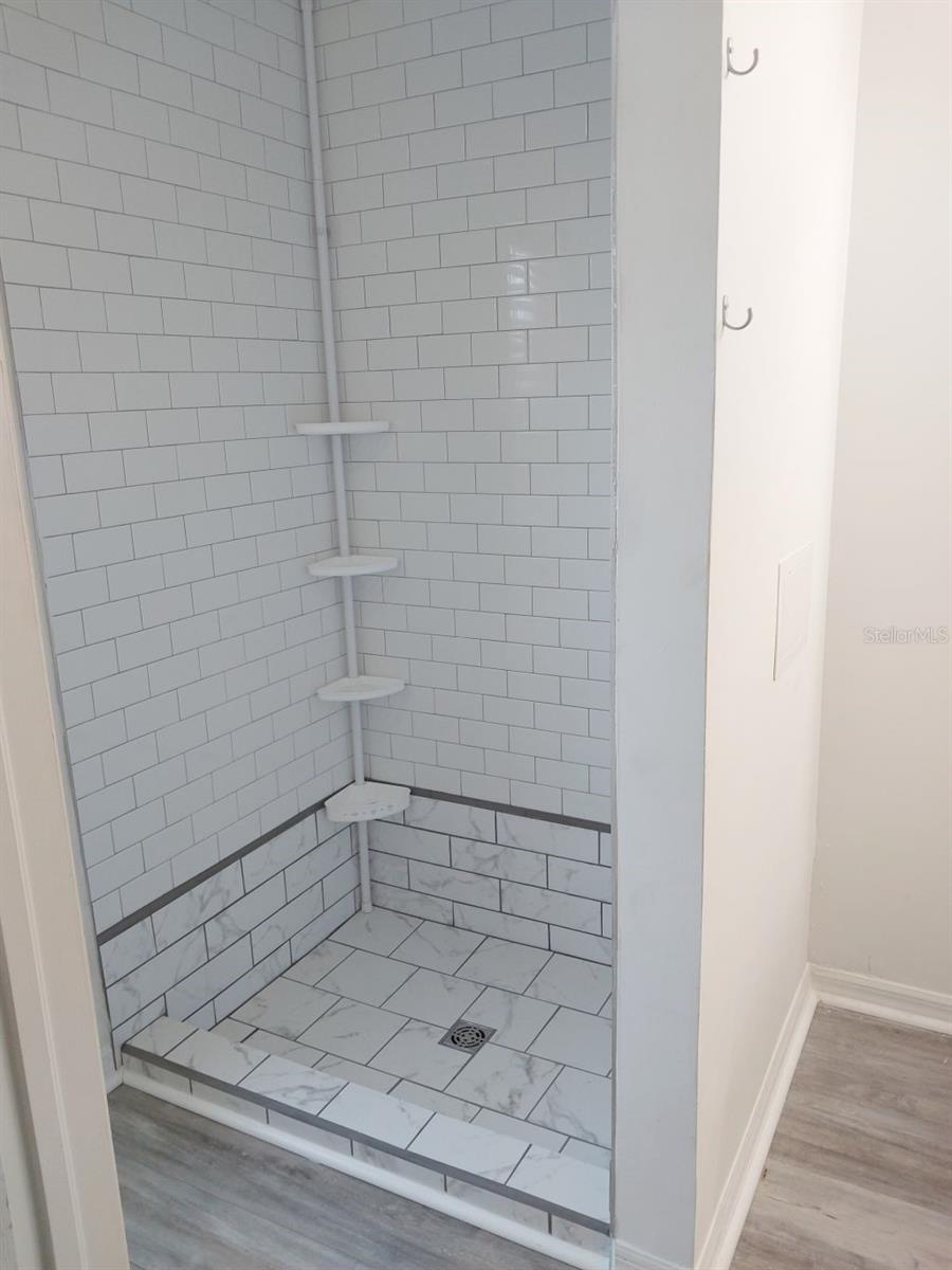 557 Windermere Dr Property Photo 21
