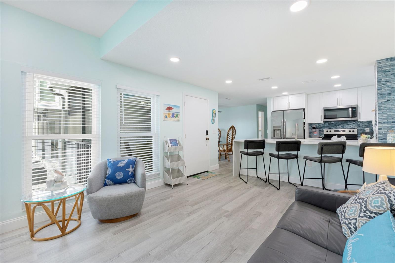 337 Rex Pl #g Property Photo 8