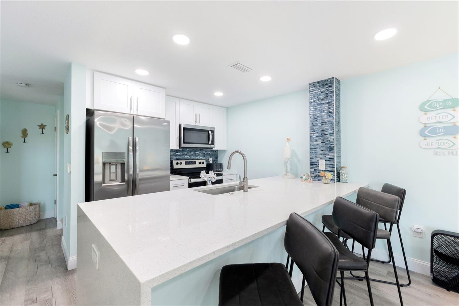 337 Rex Pl #g Property Photo 10