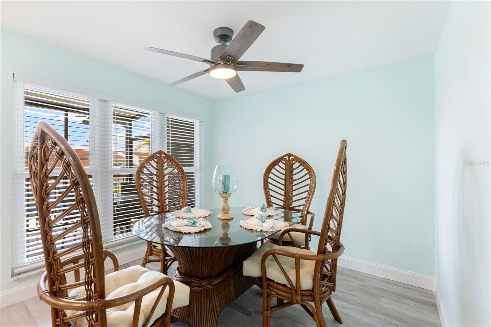 337 Rex Pl #g Property Photo 16