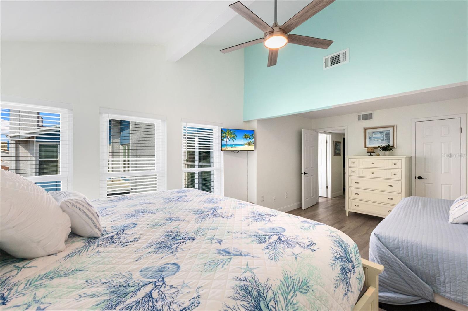 337 Rex Pl #g Property Photo 25