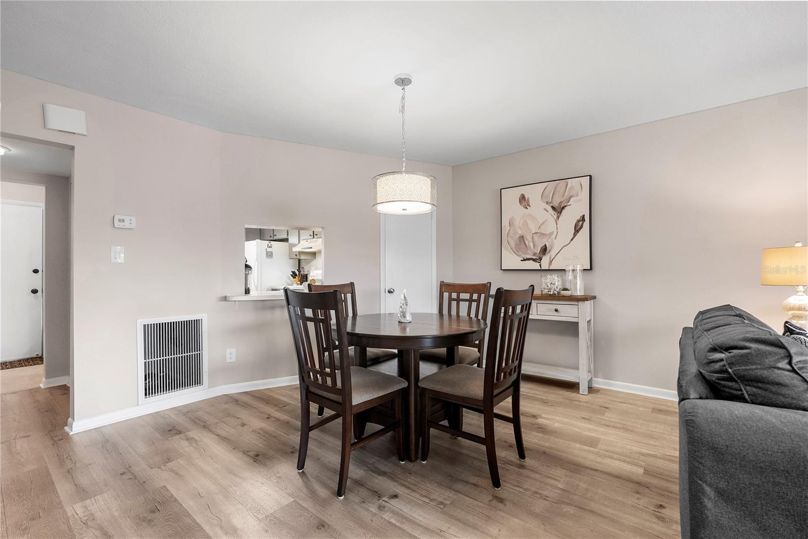 8703 Bardmoor Blvd #305 Property Photo 16