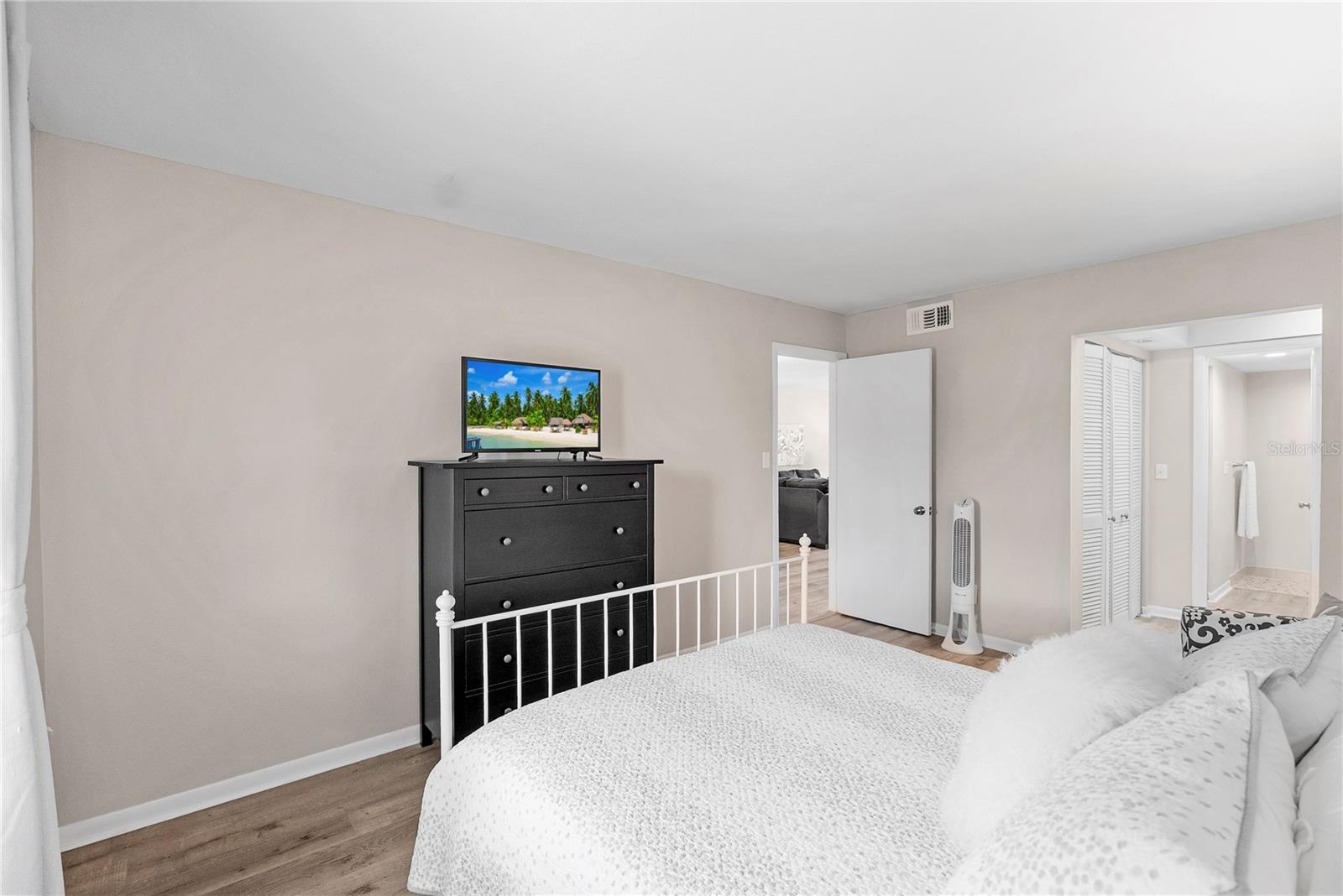 8703 Bardmoor Blvd #305 Property Photo 19
