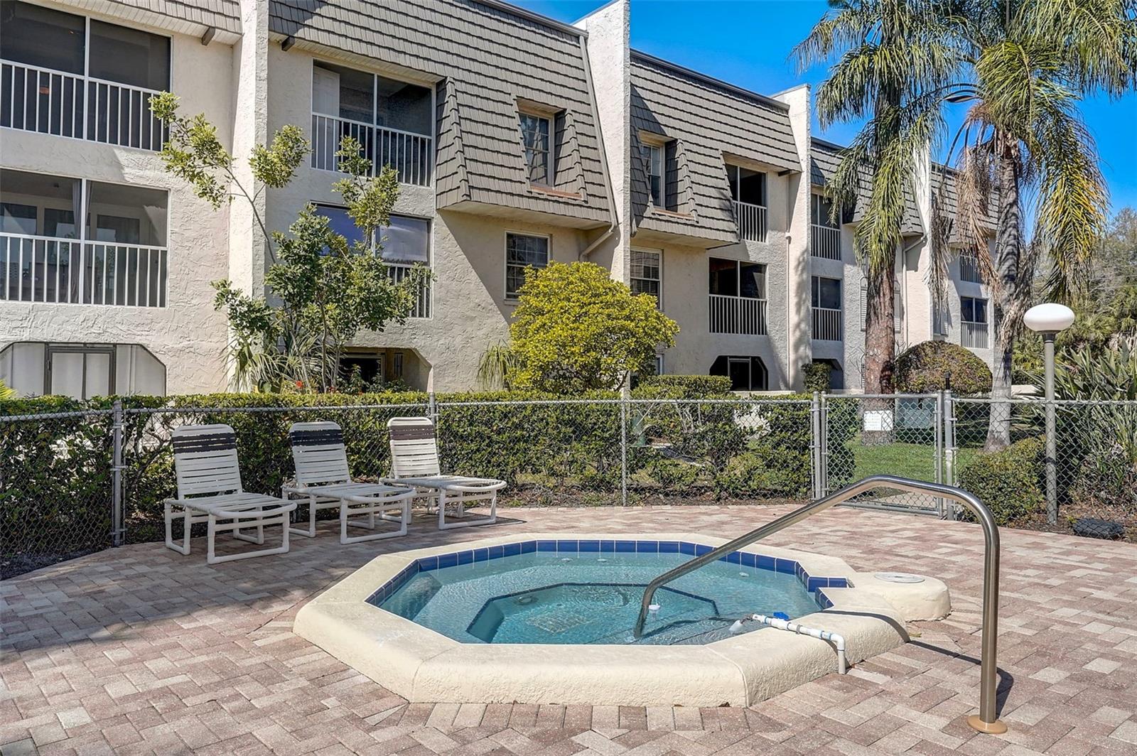 8703 Bardmoor Blvd #305 Property Photo 29