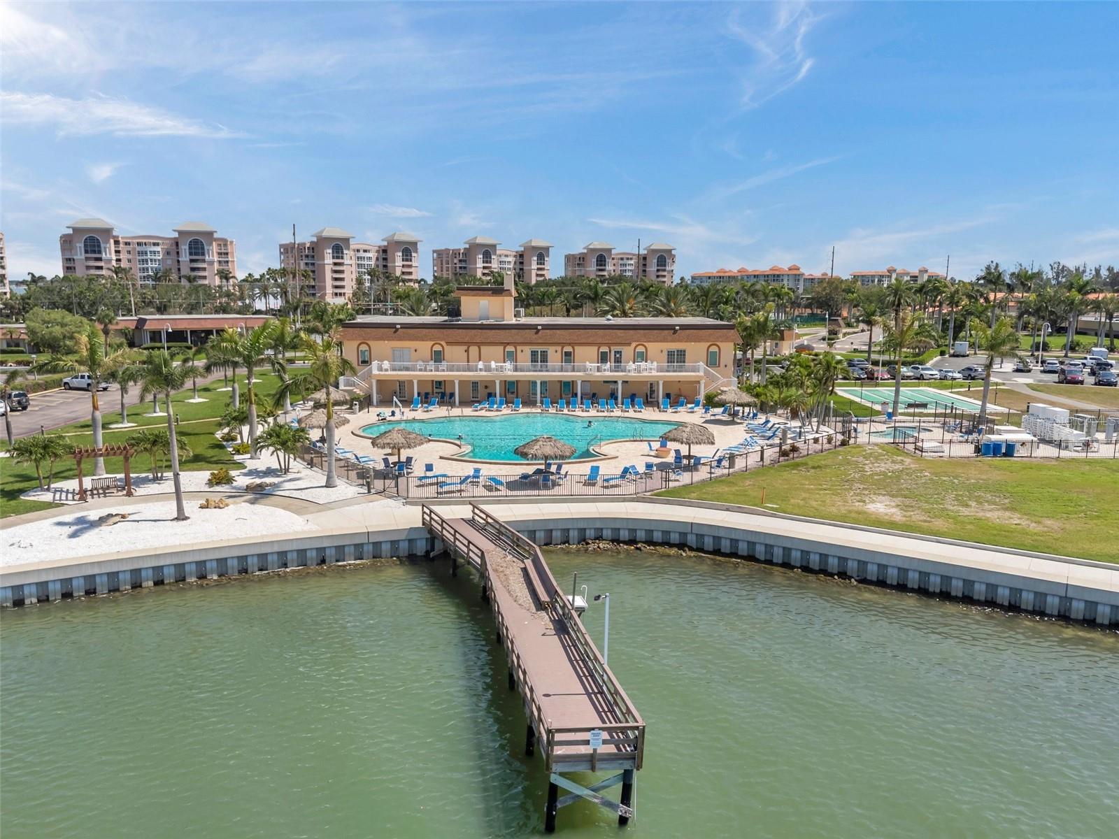 4900 Brittany Dr S #805 Property Photo 4