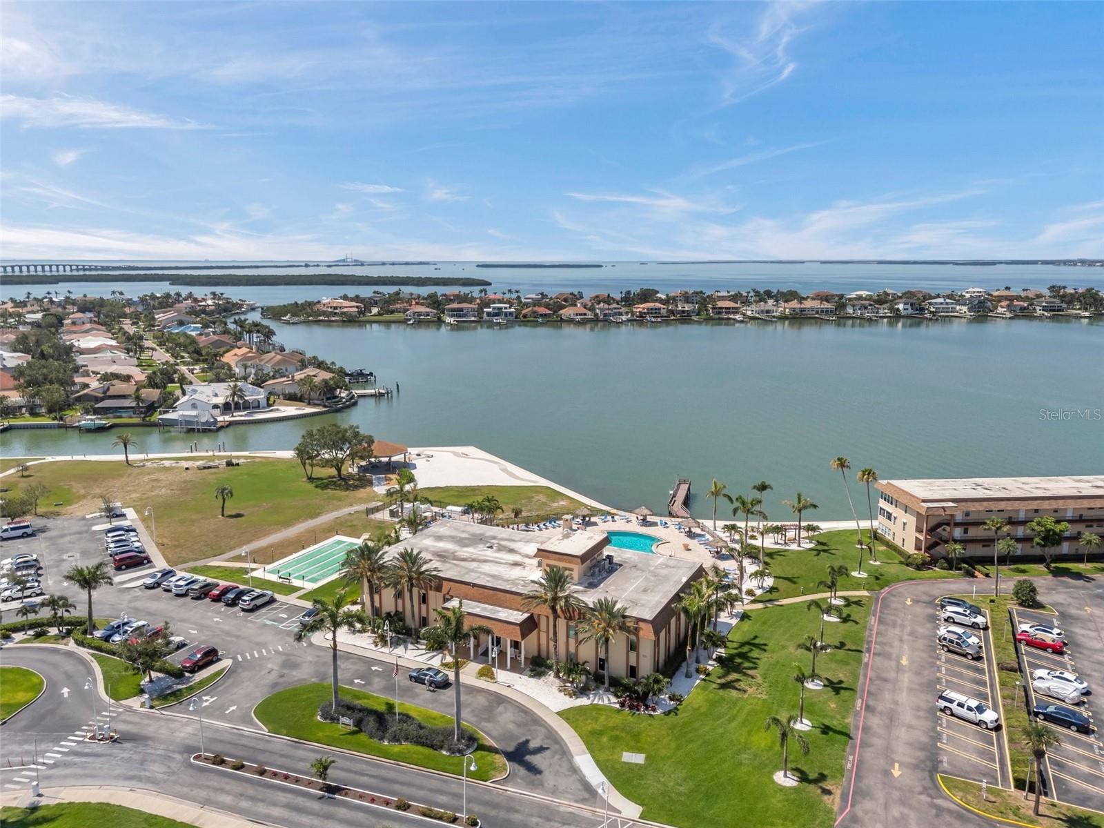 4900 Brittany Dr S #805 Property Photo 33