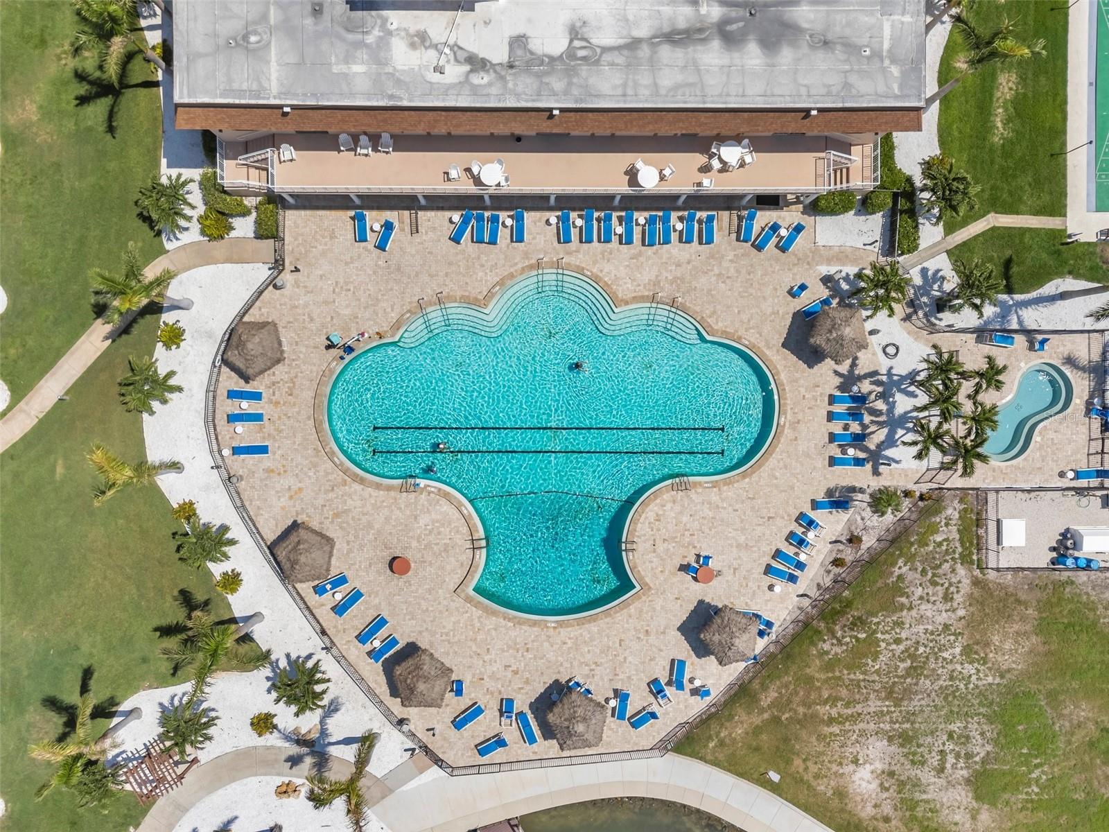 4900 Brittany Dr S #805 Property Photo 41