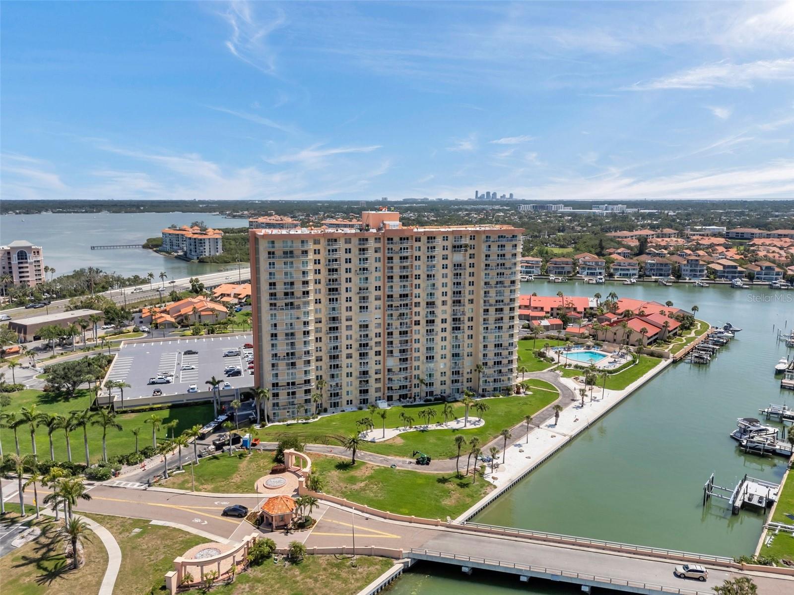 4900 Brittany Dr S #805 Property Photo 44