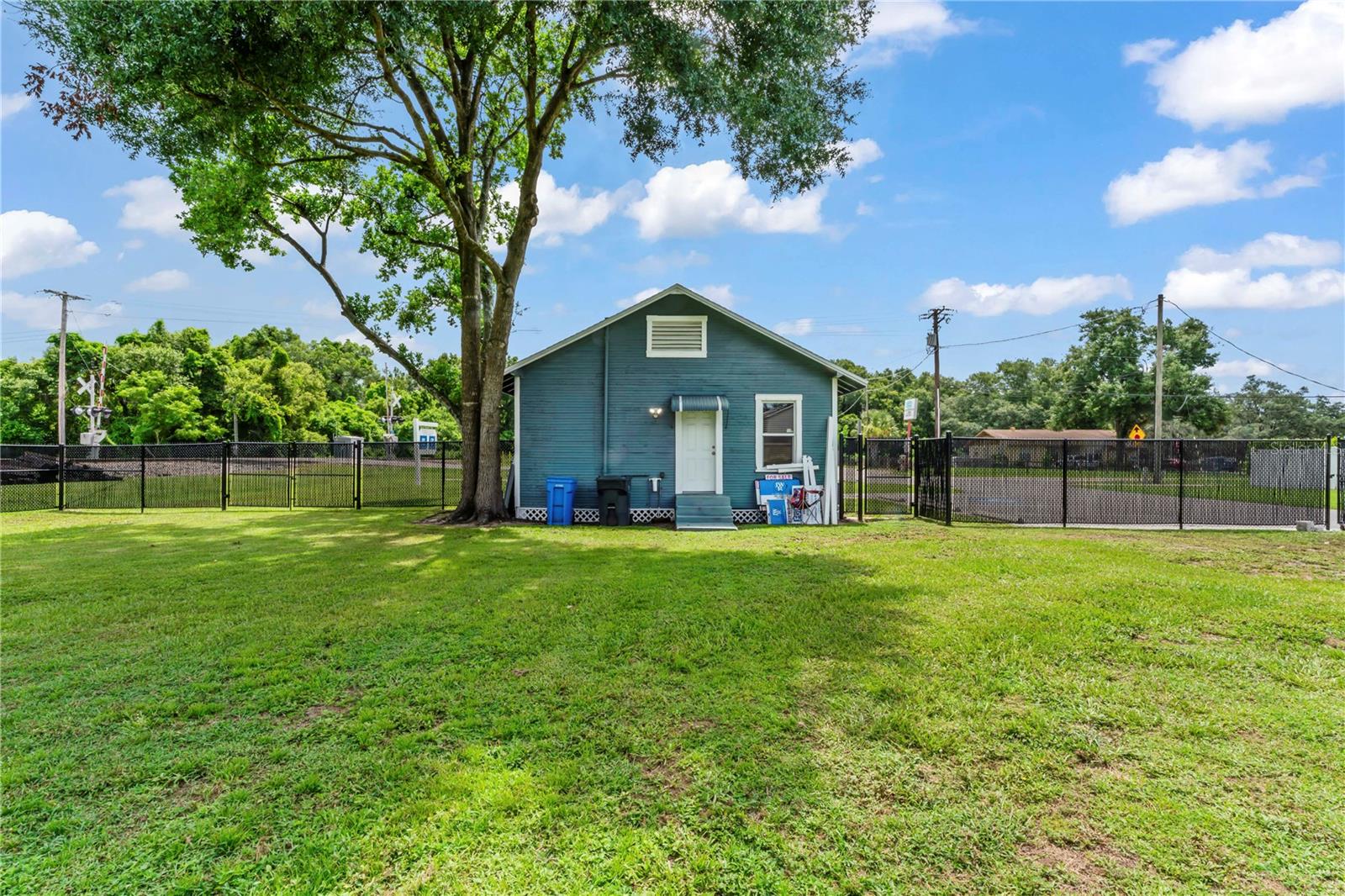 514 Limona Rd Property Photo 14