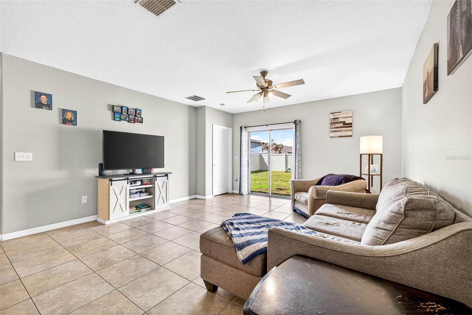 9616 Lemon Drop Loop Property Photo 18