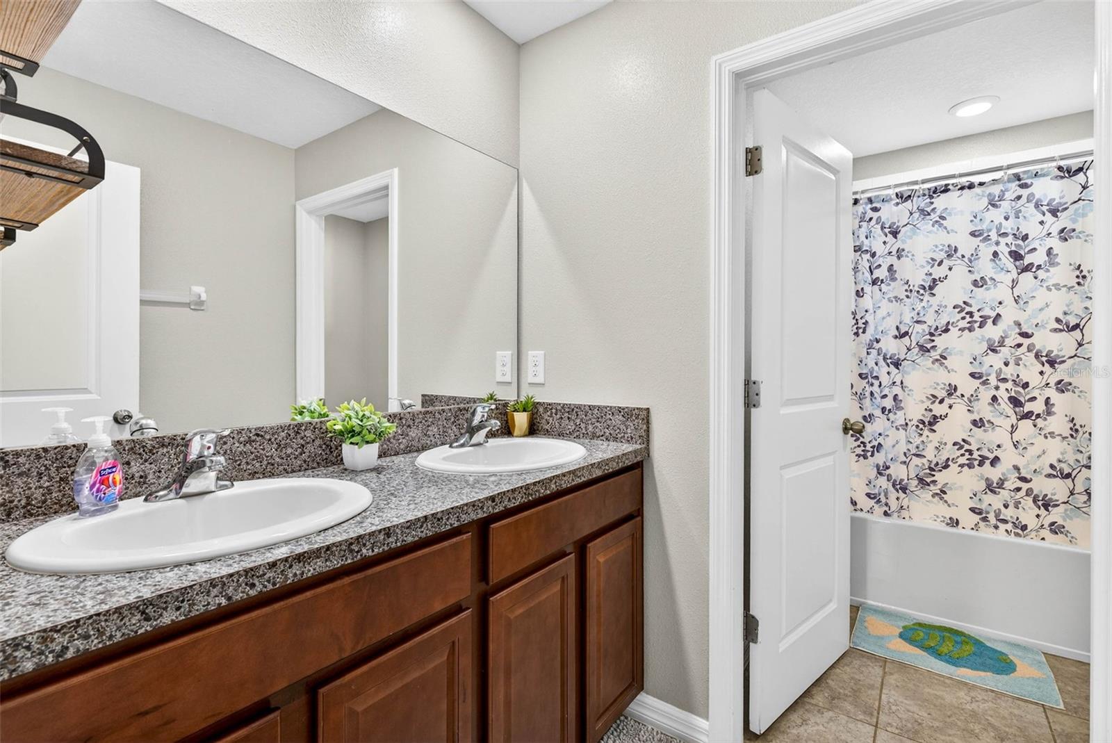 9616 Lemon Drop Loop Property Photo 41