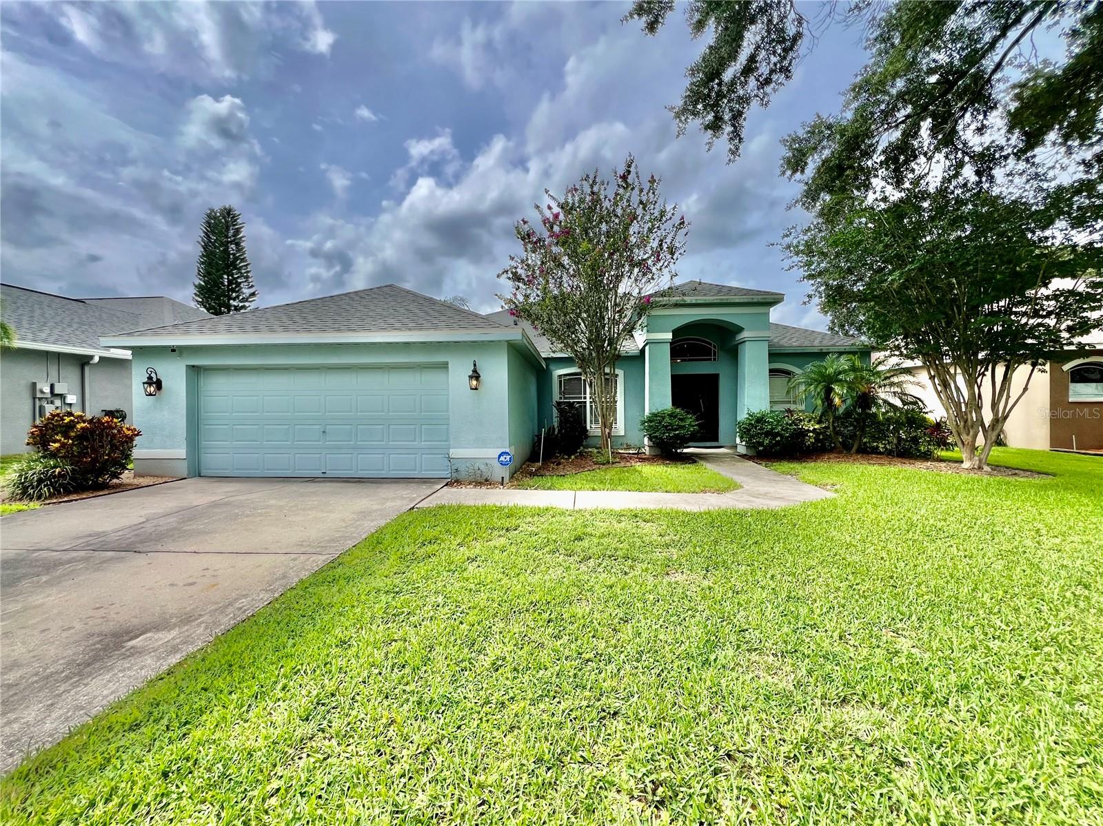 2848 Duncan Tree Cir Property Photo